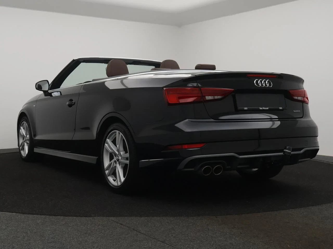 Audi A3 Cabriolet Audi A3 Cabriolet 40TFSI QUATTRO 190PK *AUTOMAAT*BRUINE LEDER*CRUISE*VIRTUAL COCKPIT*NAVI*APP-CONNECT*...*