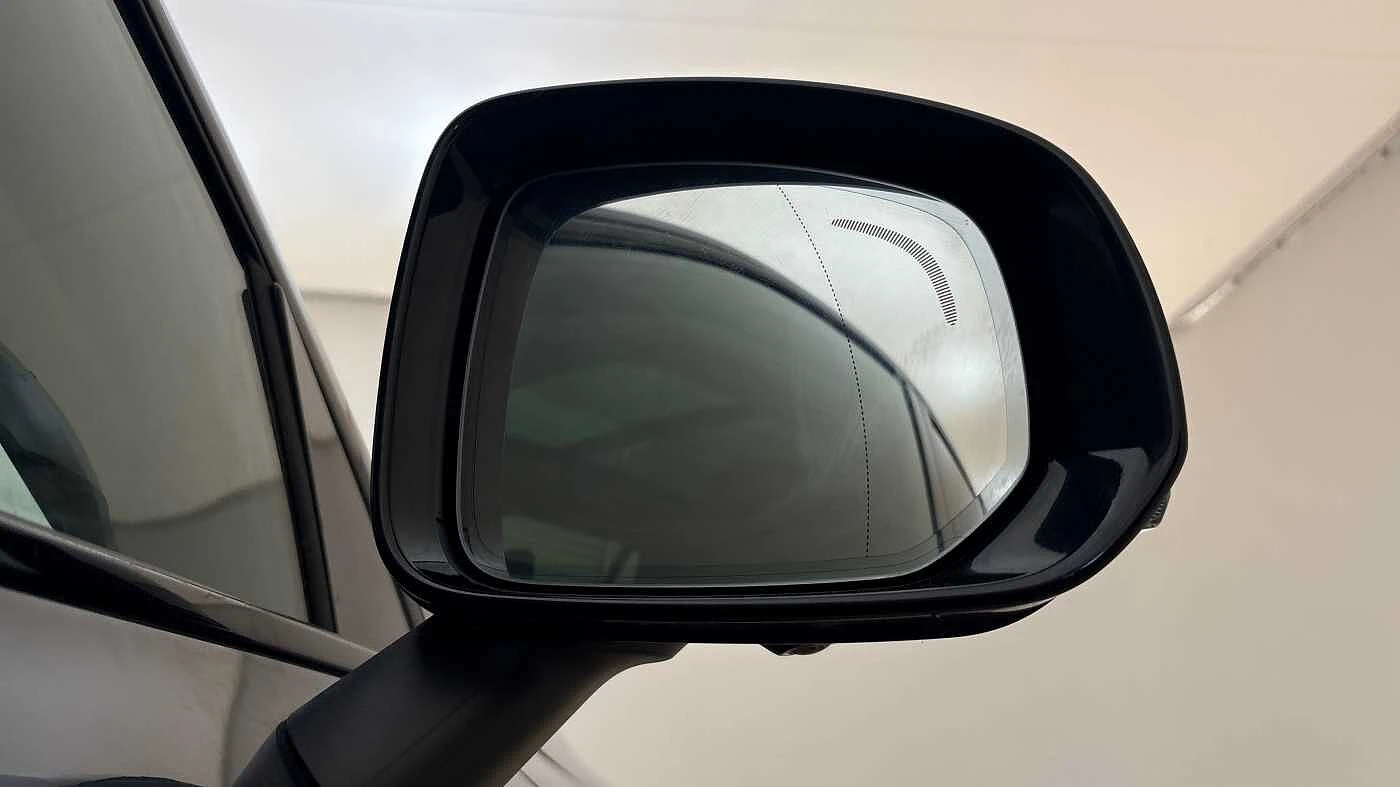 Volvo-XC90-image-18