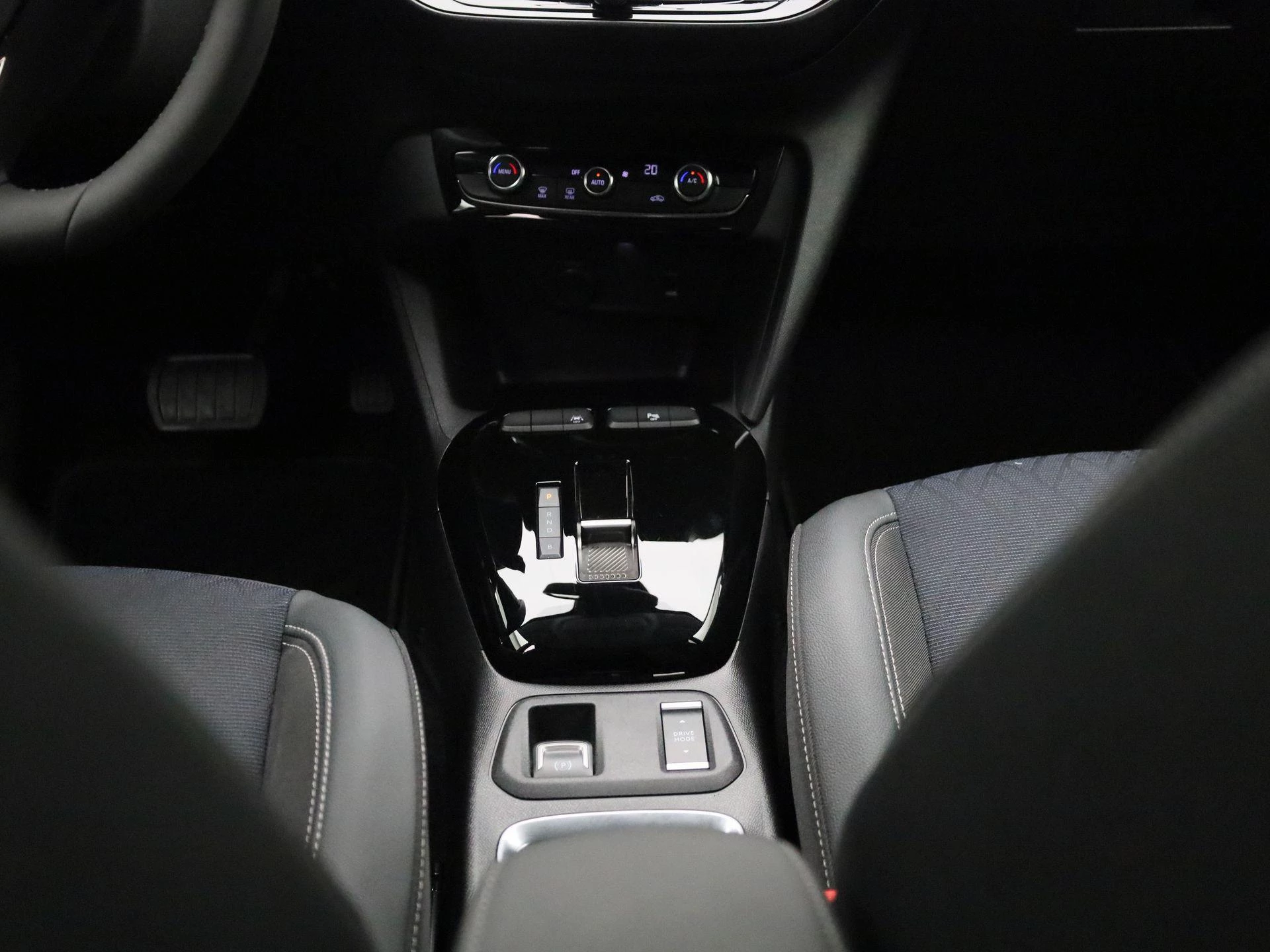 Opel-Corsa-e-image-9