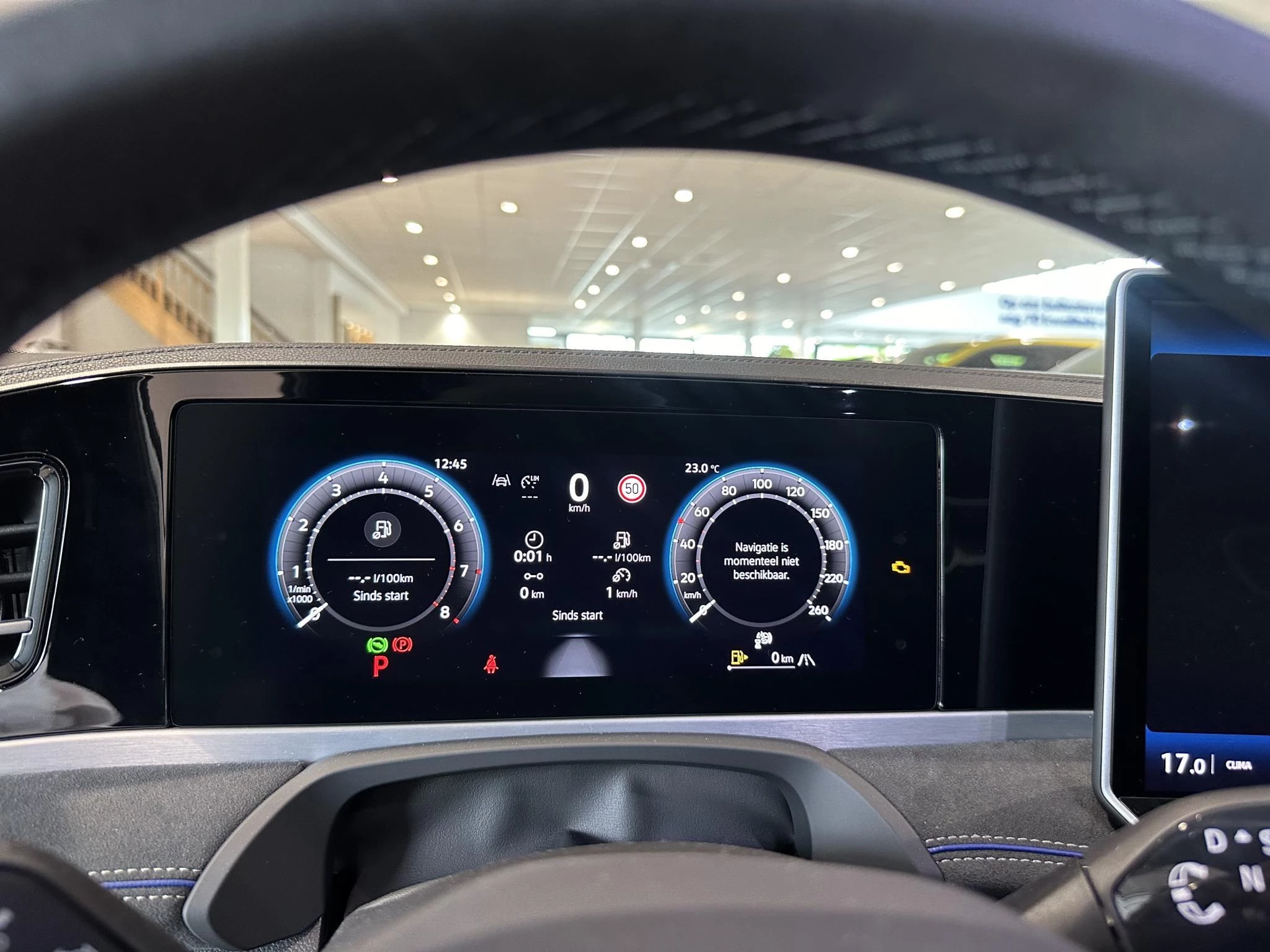 Volkswagen-Passat-image-10