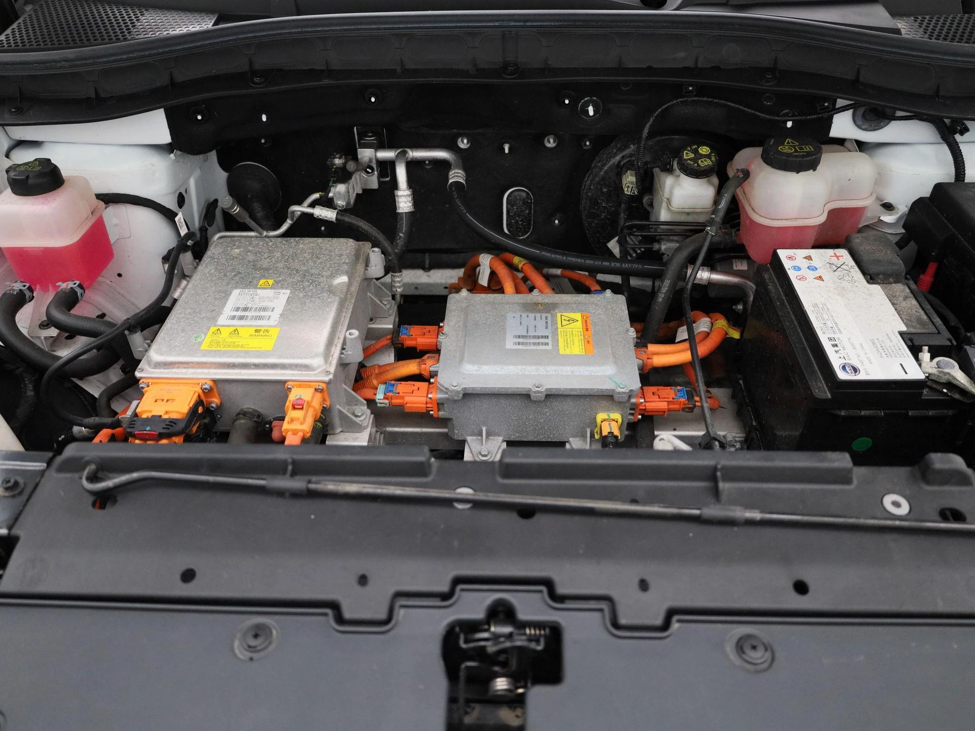 MG-ZS EV-image-31