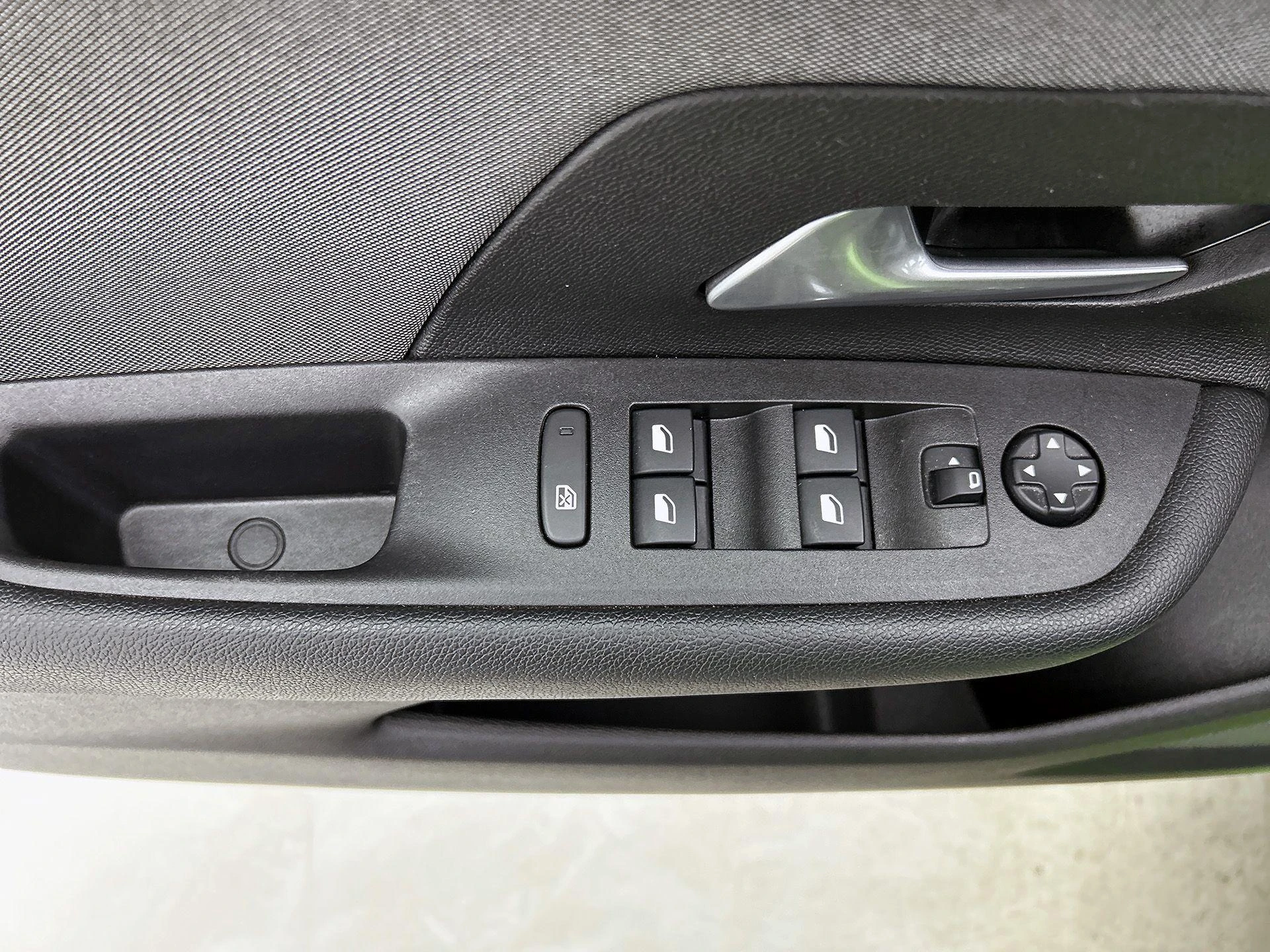 Opel-Mokka-image-30