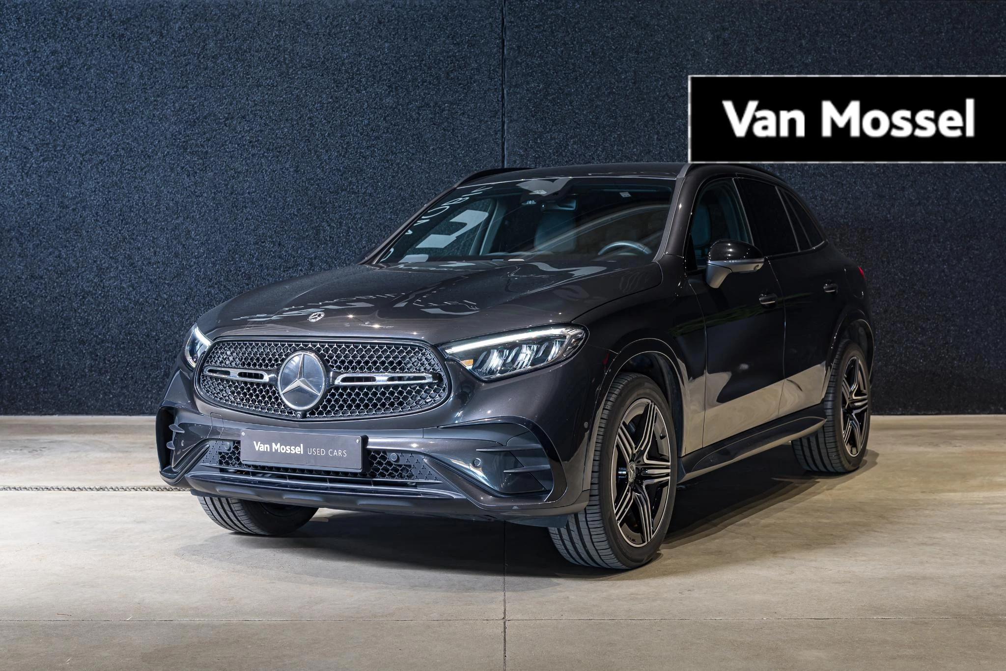 Mercedes-Benz-GLC-image-0