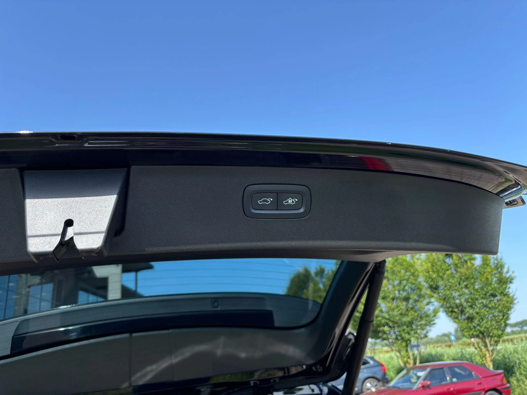Volvo-XC90-image-12