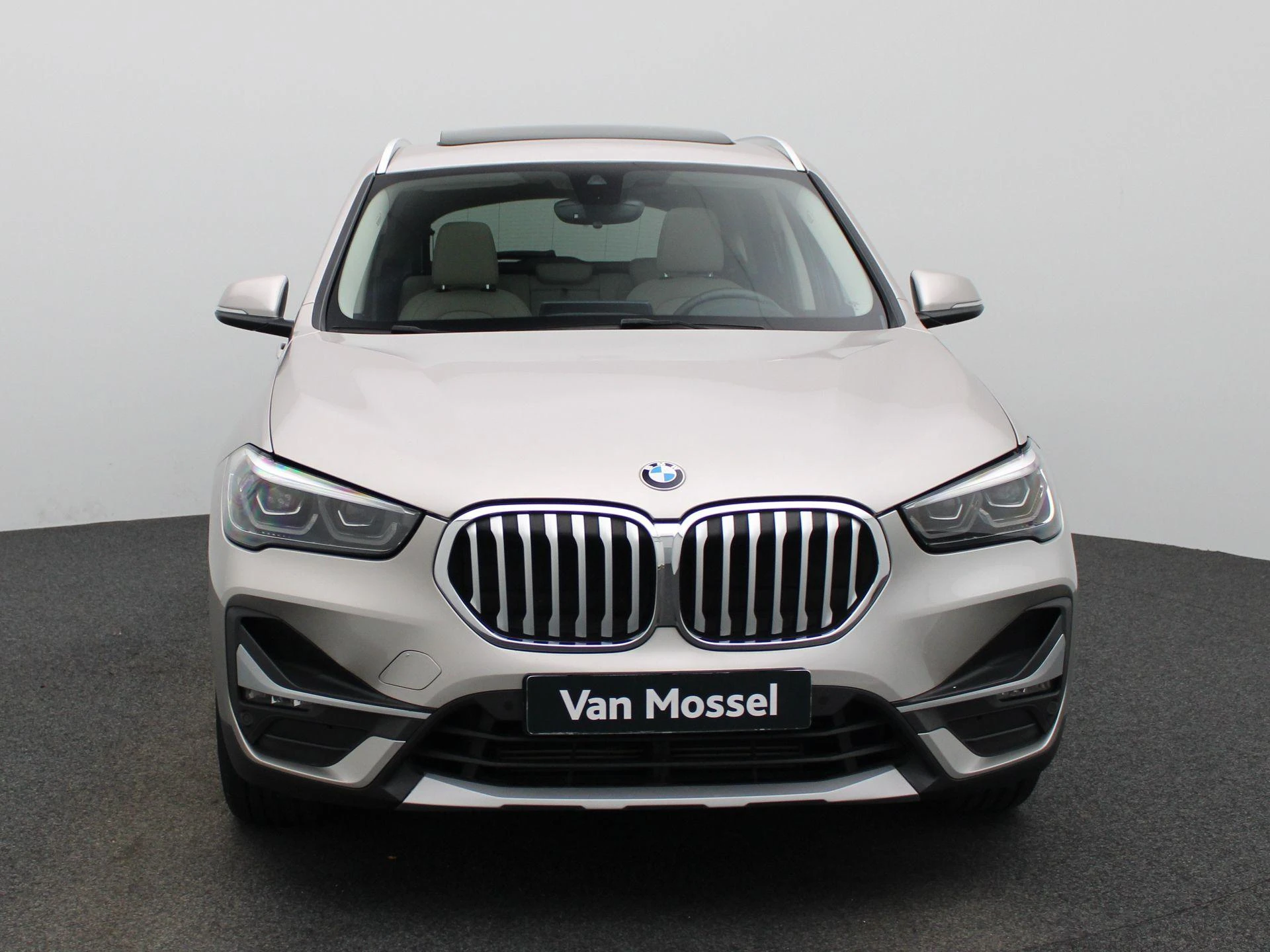 BMW-X1-image-2