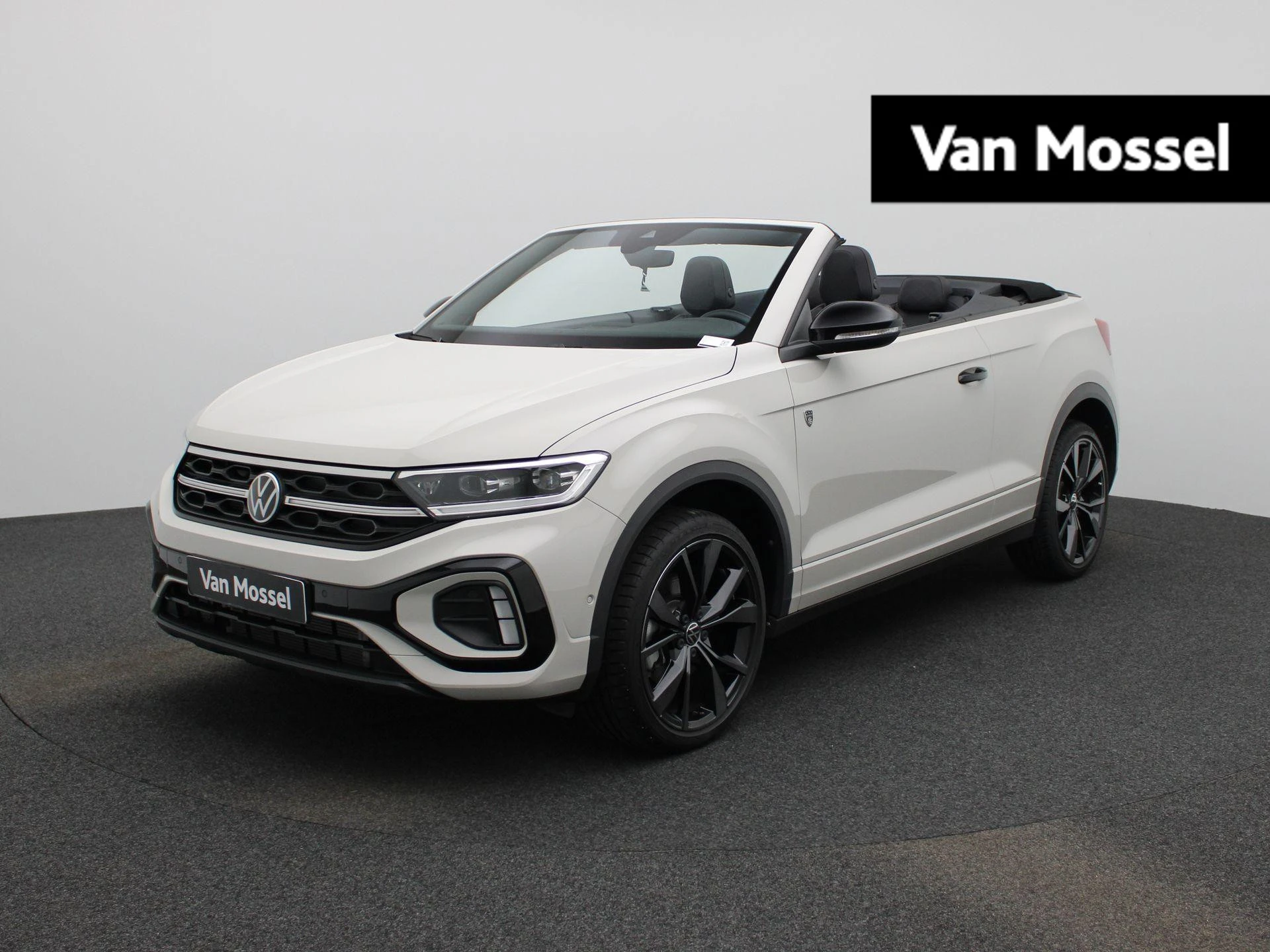 Volkswagen-T-Roc-image-0
