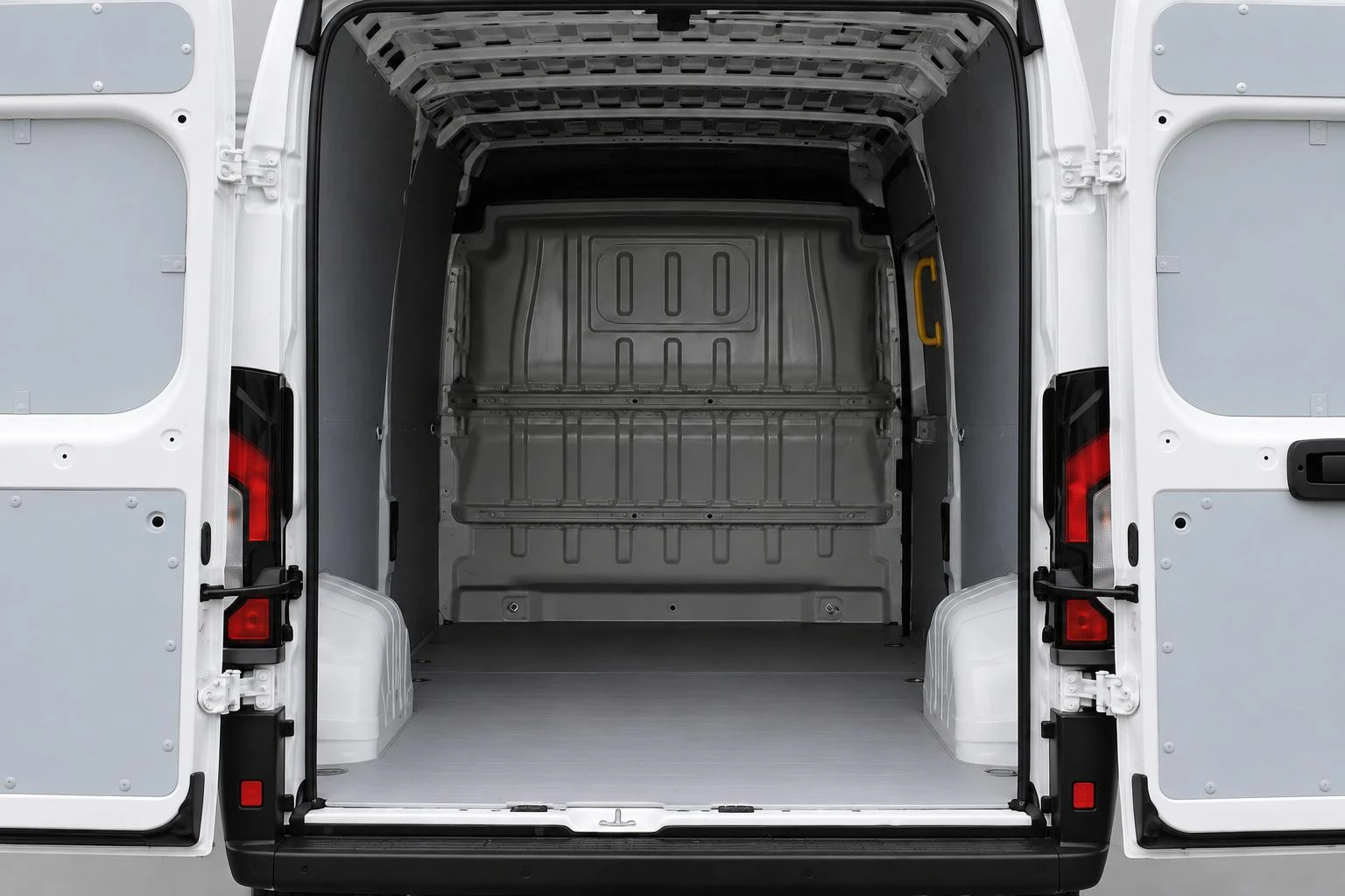 Opel-Movano-e-image-11