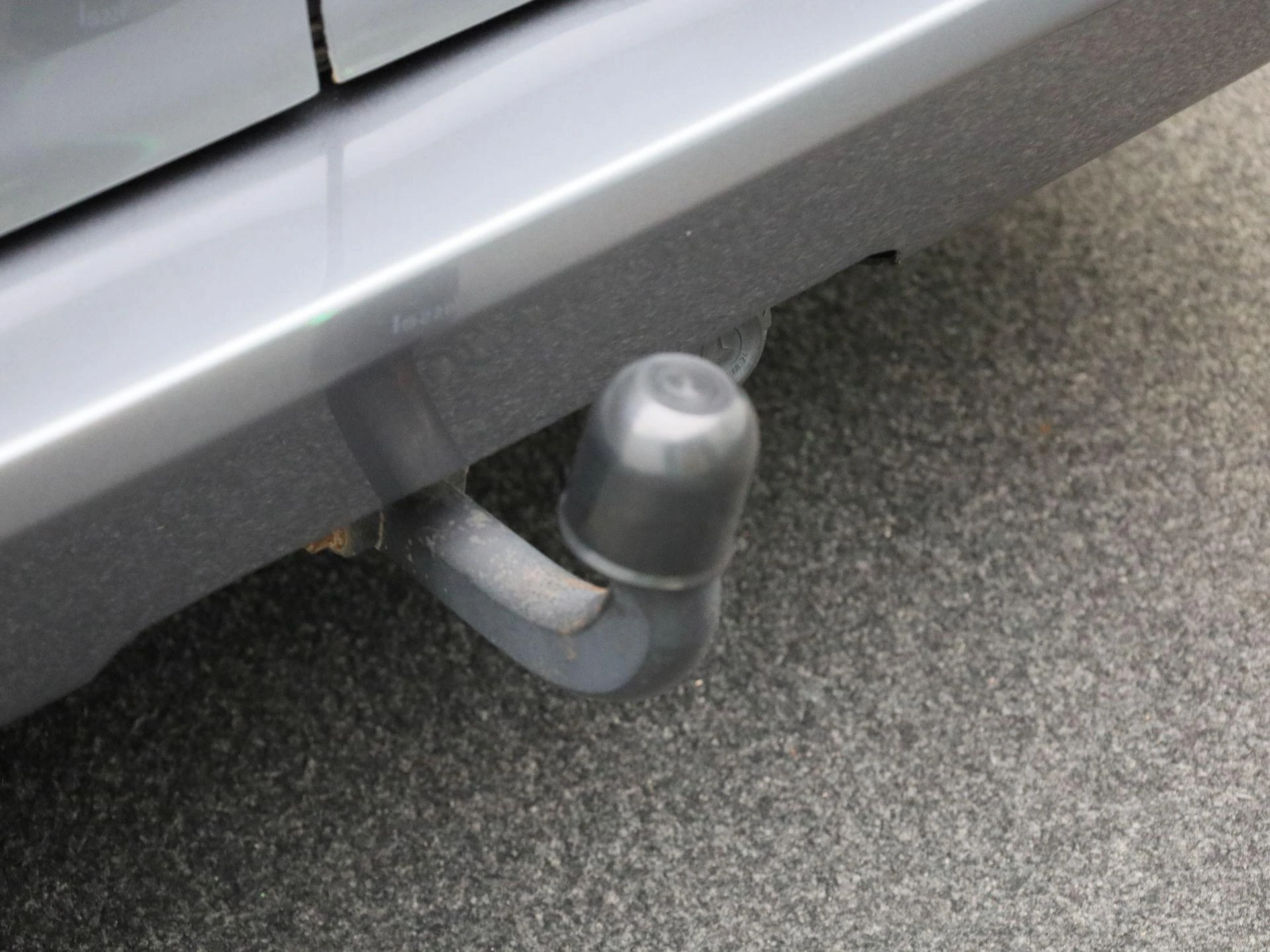 Mercedes-Benz-Vito-image-37