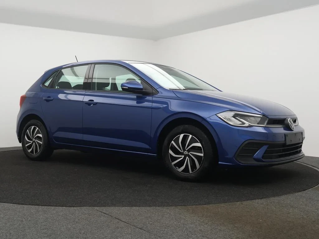 Volkswagen-Polo-image-6