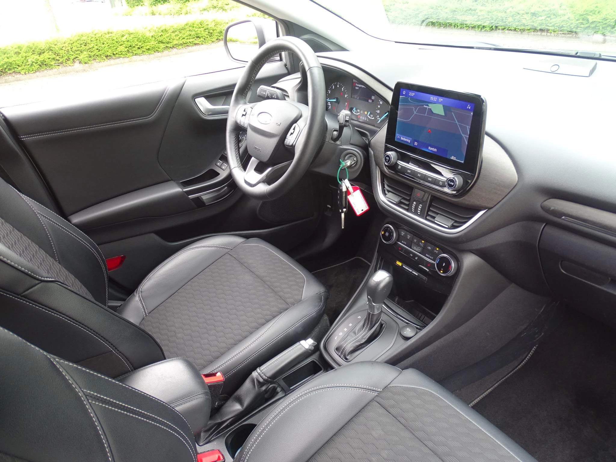 Ford Puma 1.0i Ecoboost MHEV 92kW Aut. Titanium