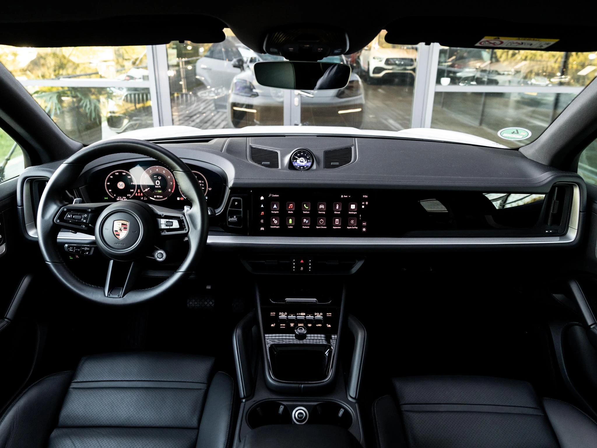 Porsche-Cayenne-image-14