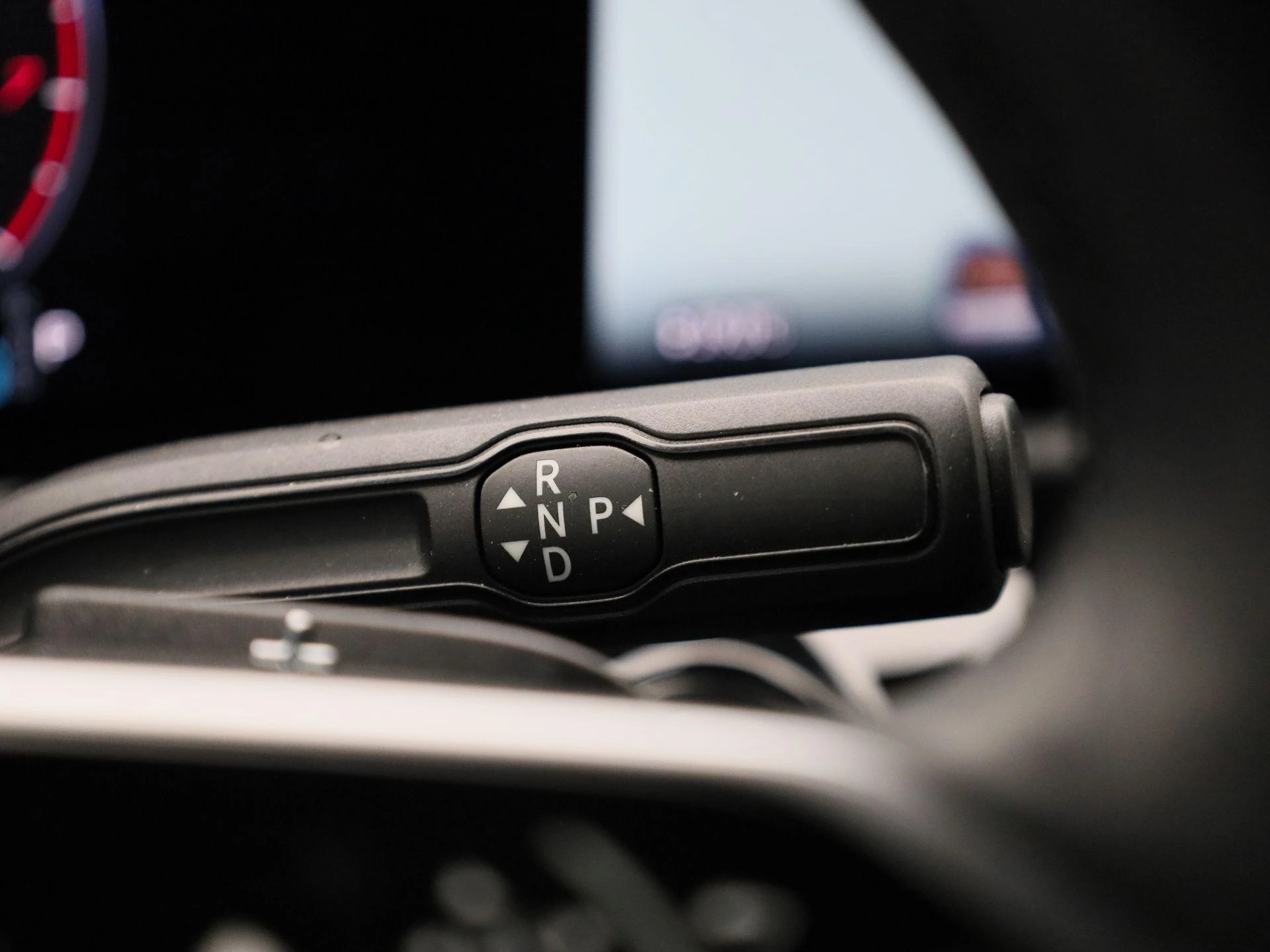 Mercedes-Benz-A-Klasse-image-18