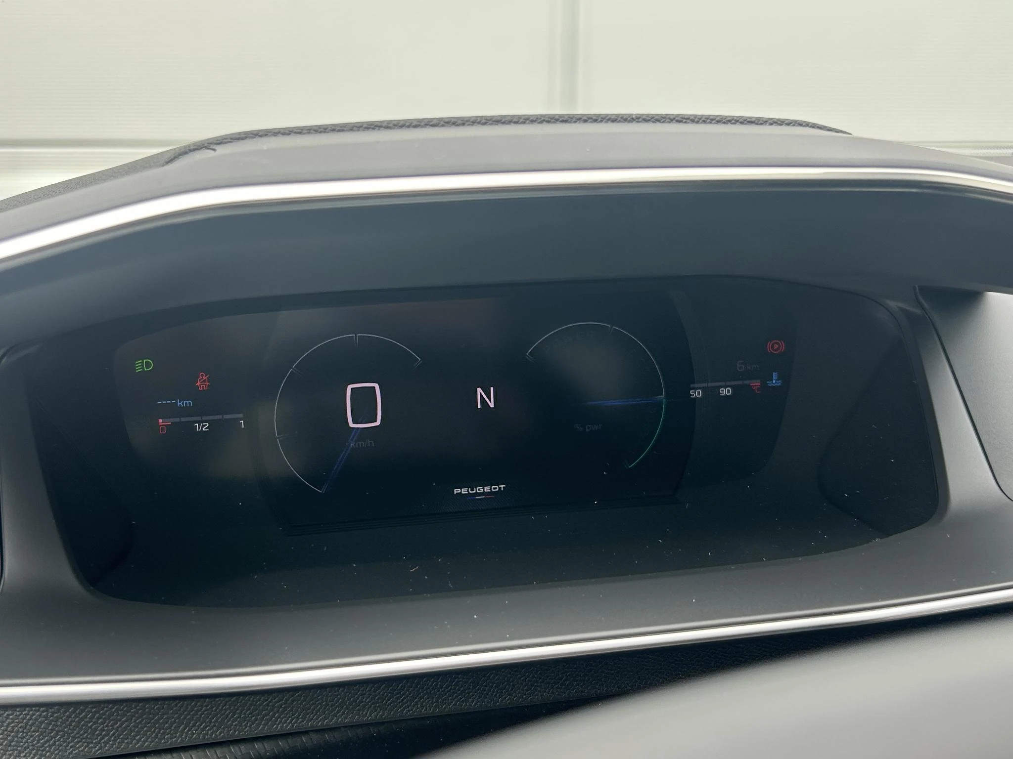 Peugeot-2008-image-11