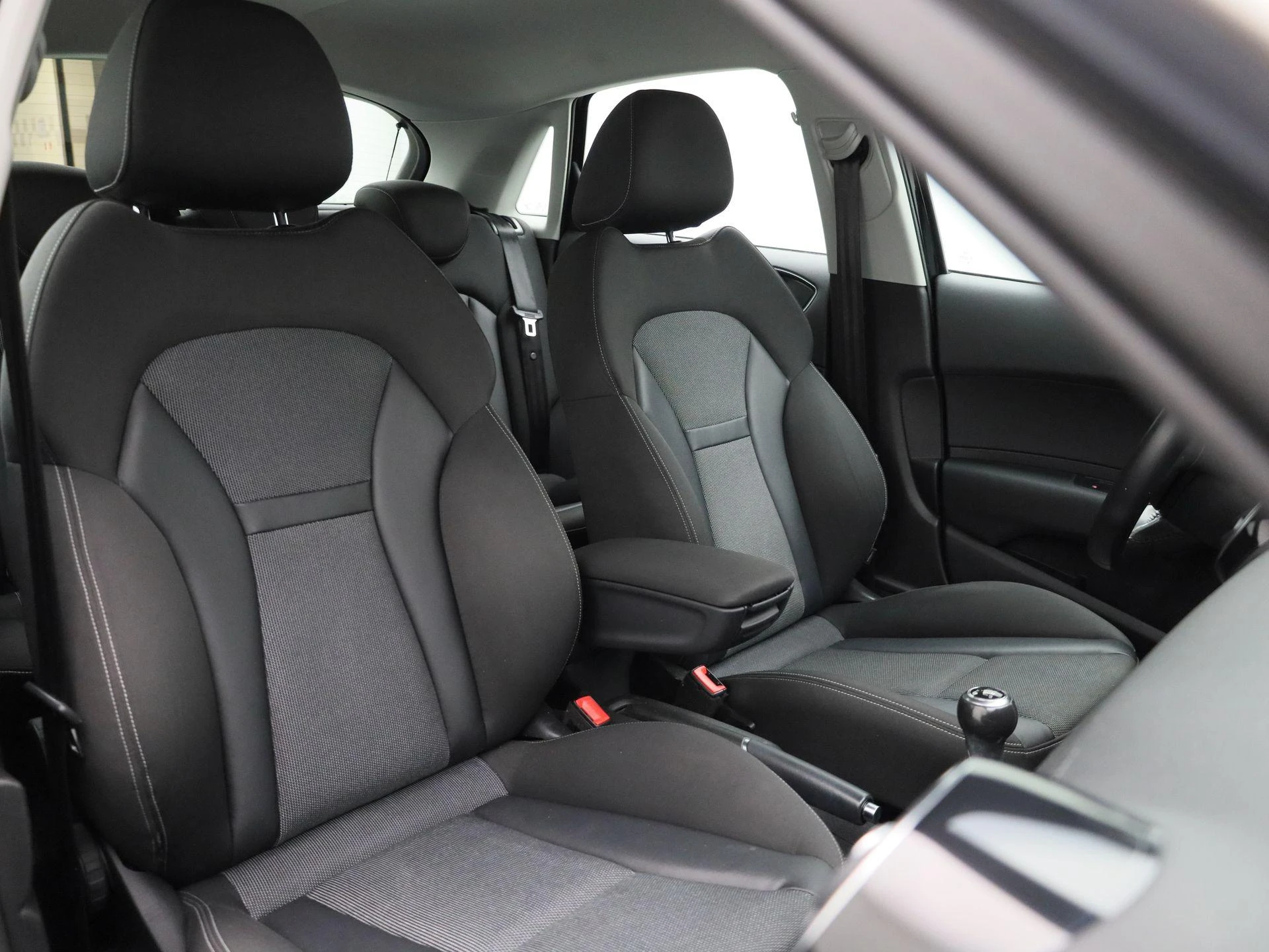 Audi-A1 Sportback-image-33