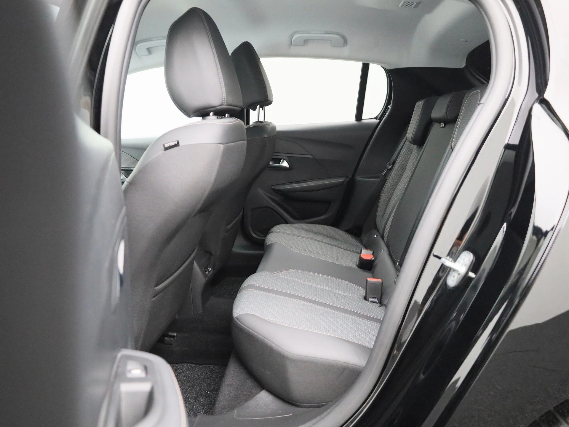 Peugeot 208 1.2 PureTech 100 MAN6 S&S Allure