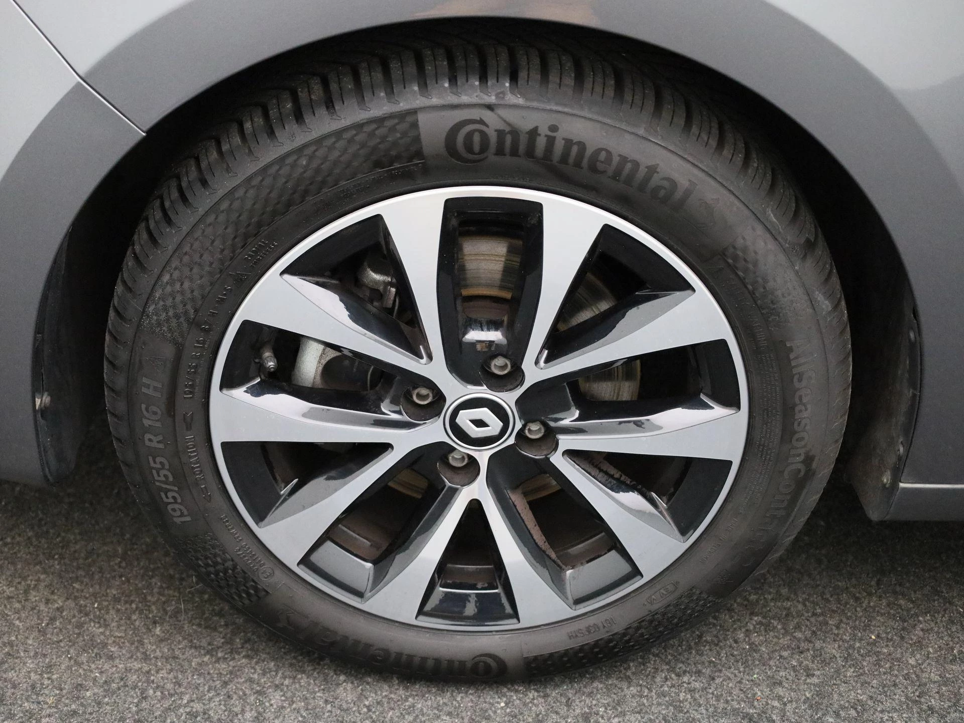 Renault-Clio-image-14