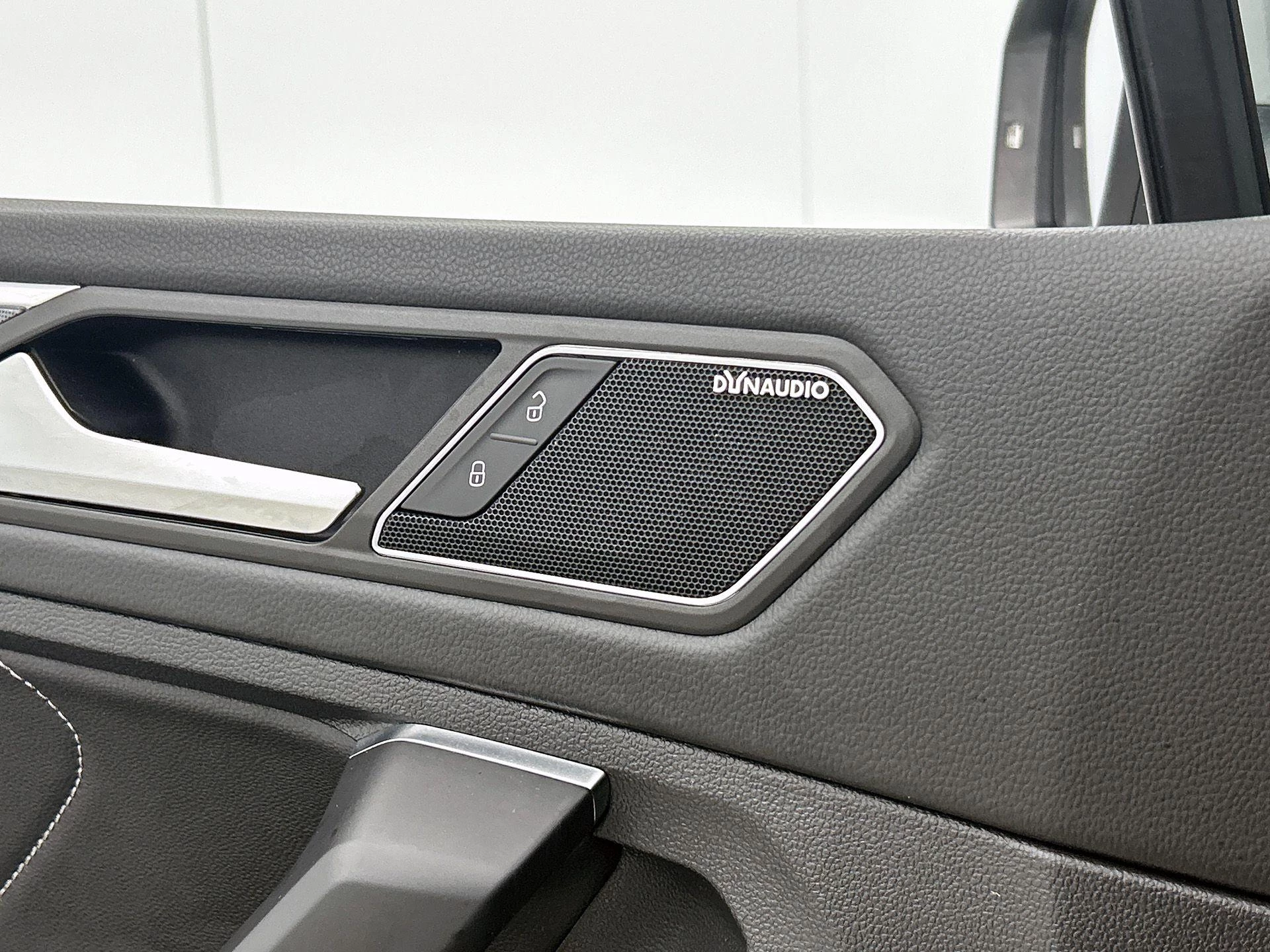 Volkswagen-Tiguan Allspace-image-15