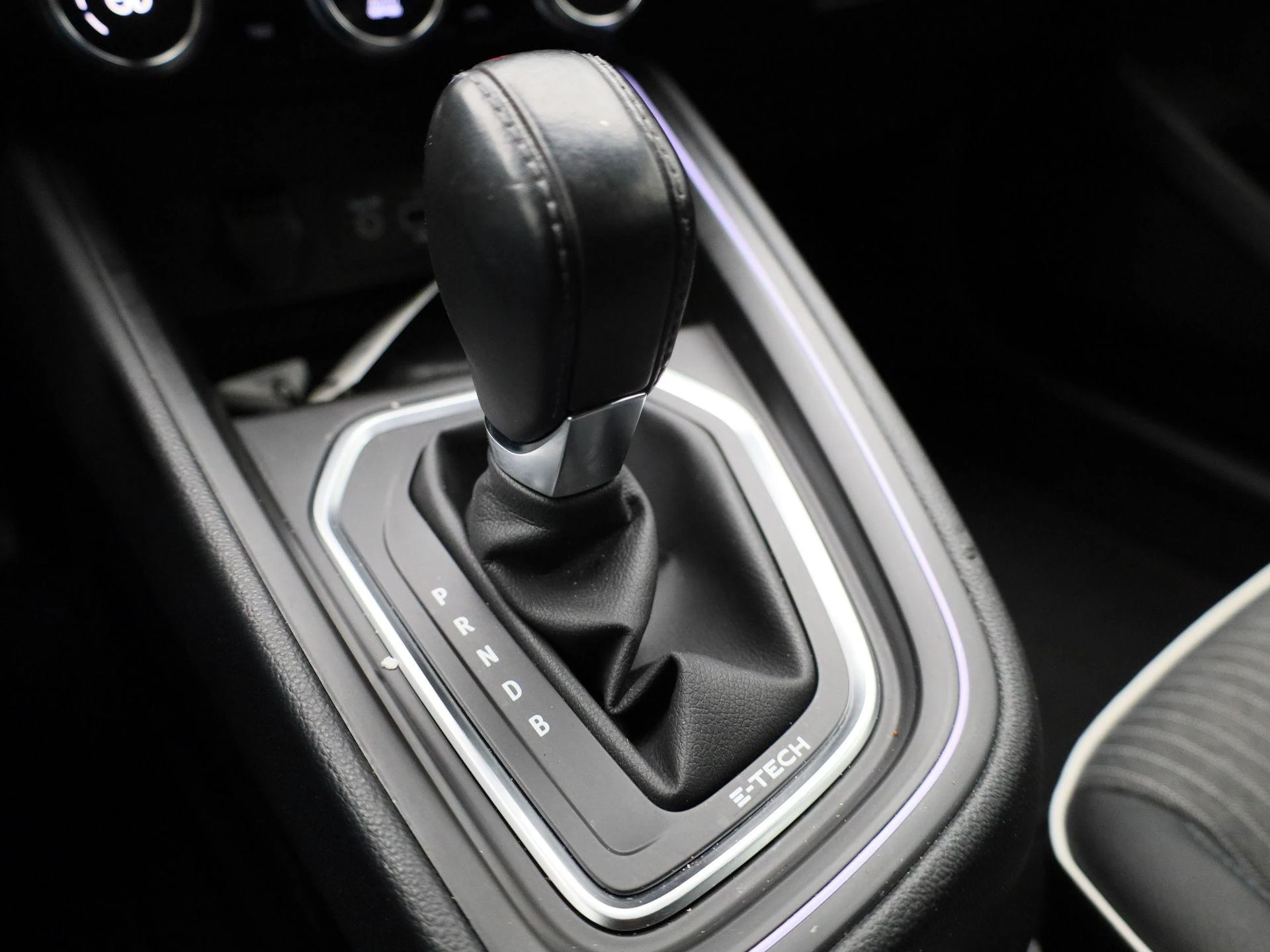 Renault-Clio-image-24