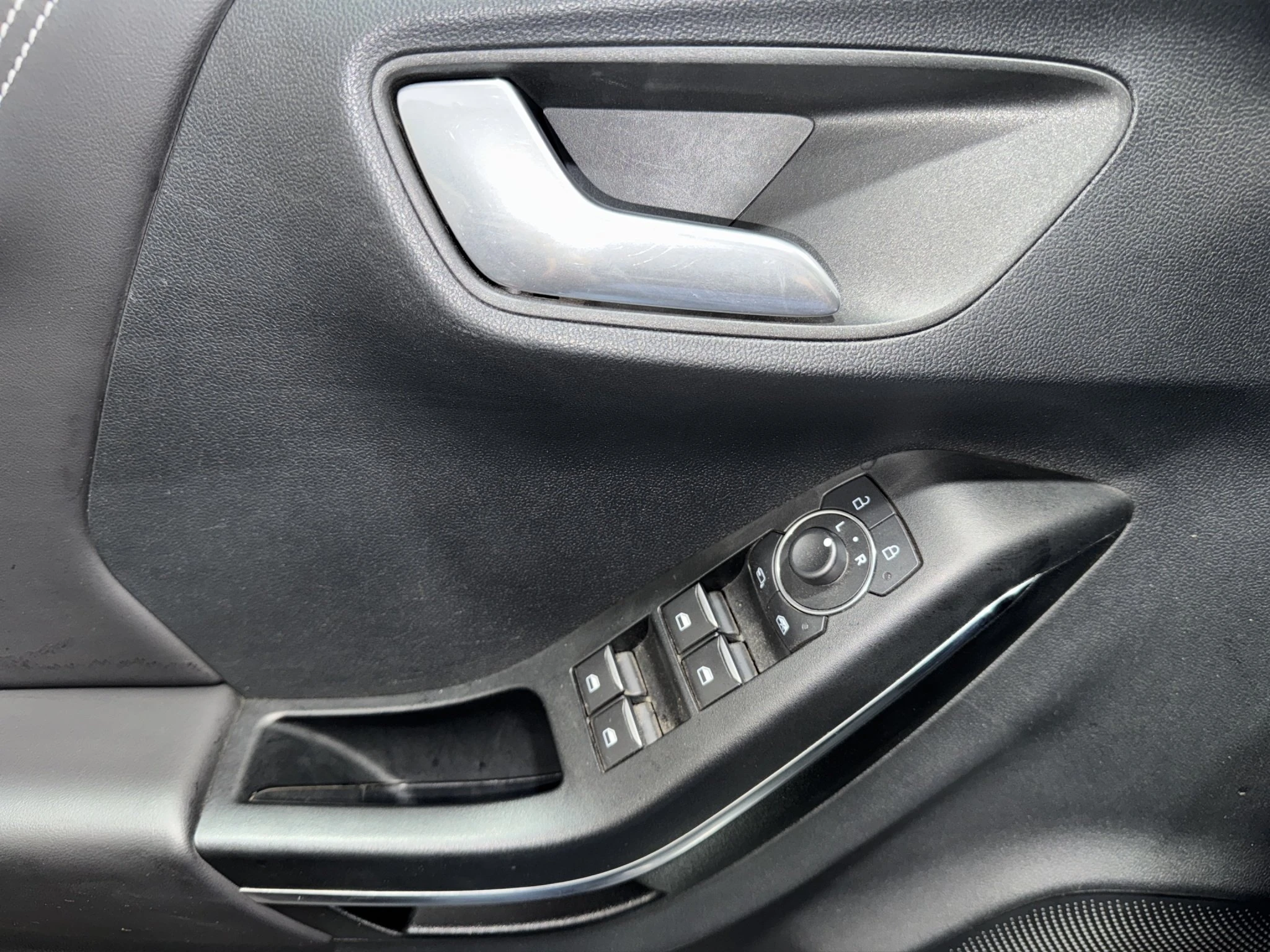 Ford-Puma-image-15