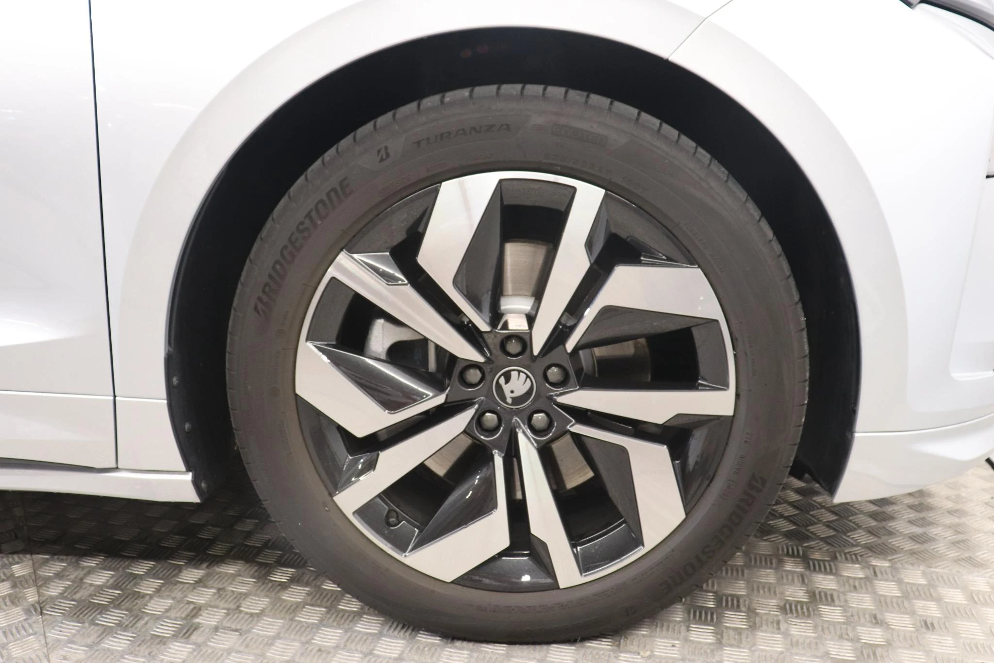 Škoda-Enyaq iV-image-13