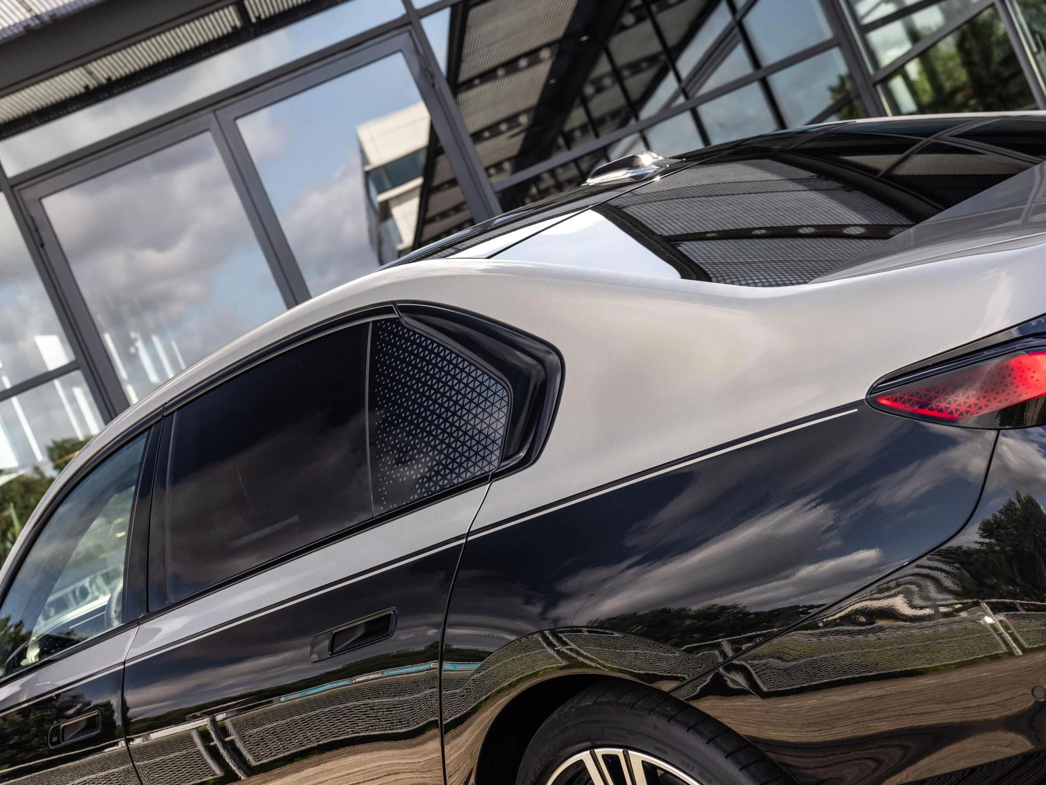 BMW i7 xDrive60 106 kWh