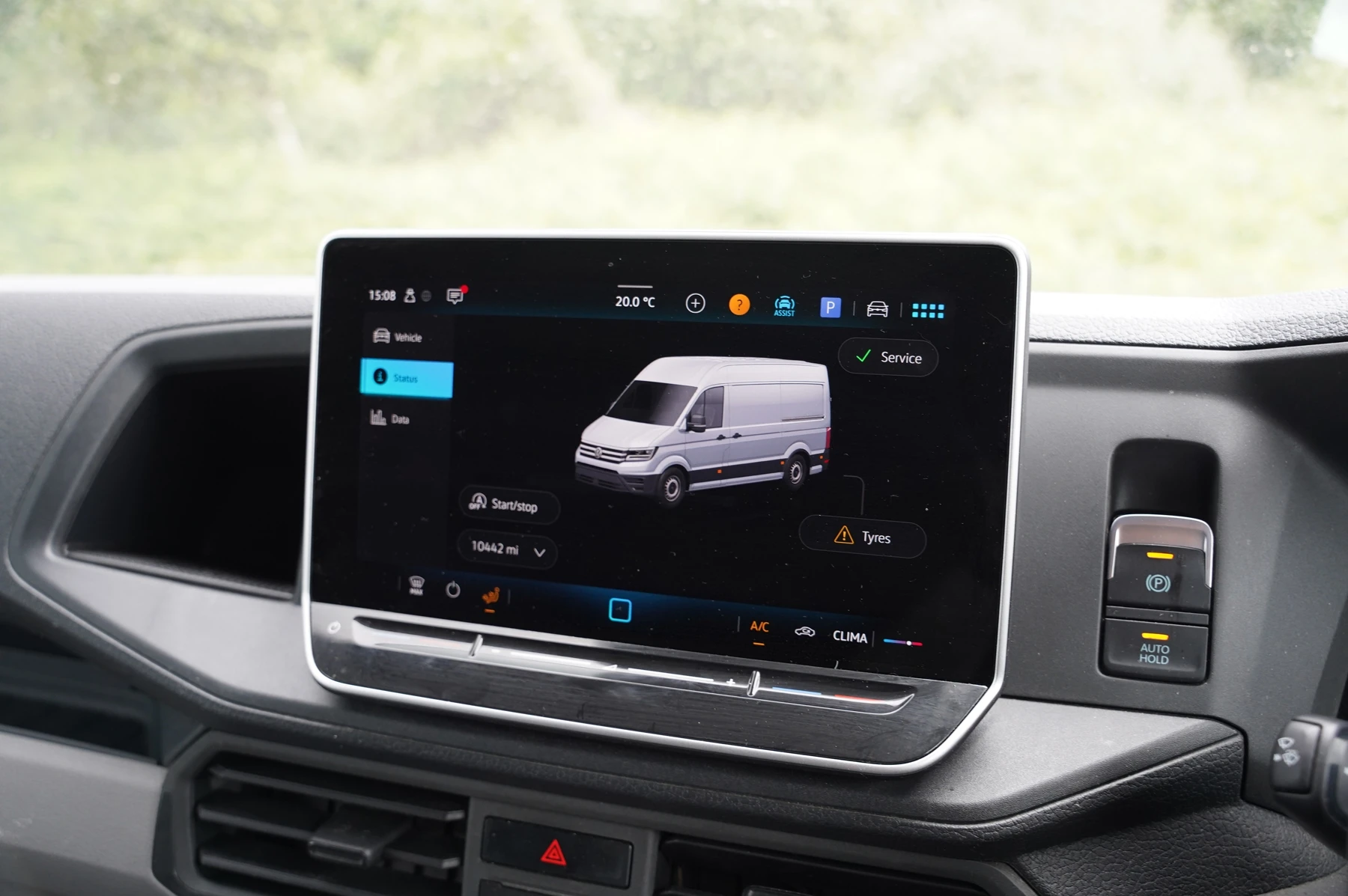 Volkswagen-Crafter-image-28