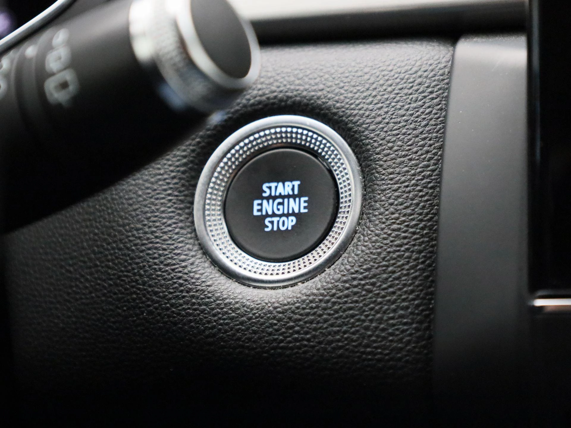 Renault-Captur-image-22