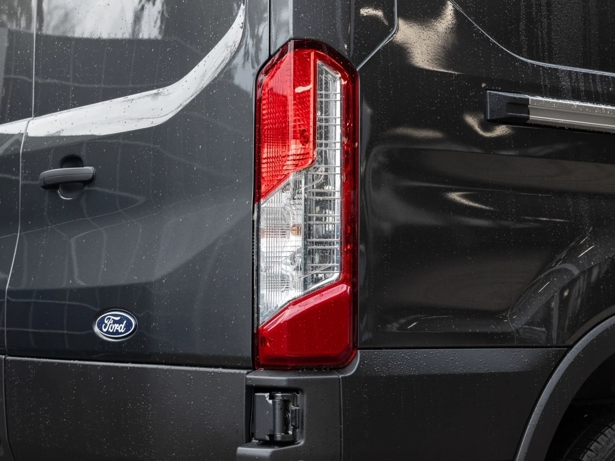 Ford-Transit-image-6