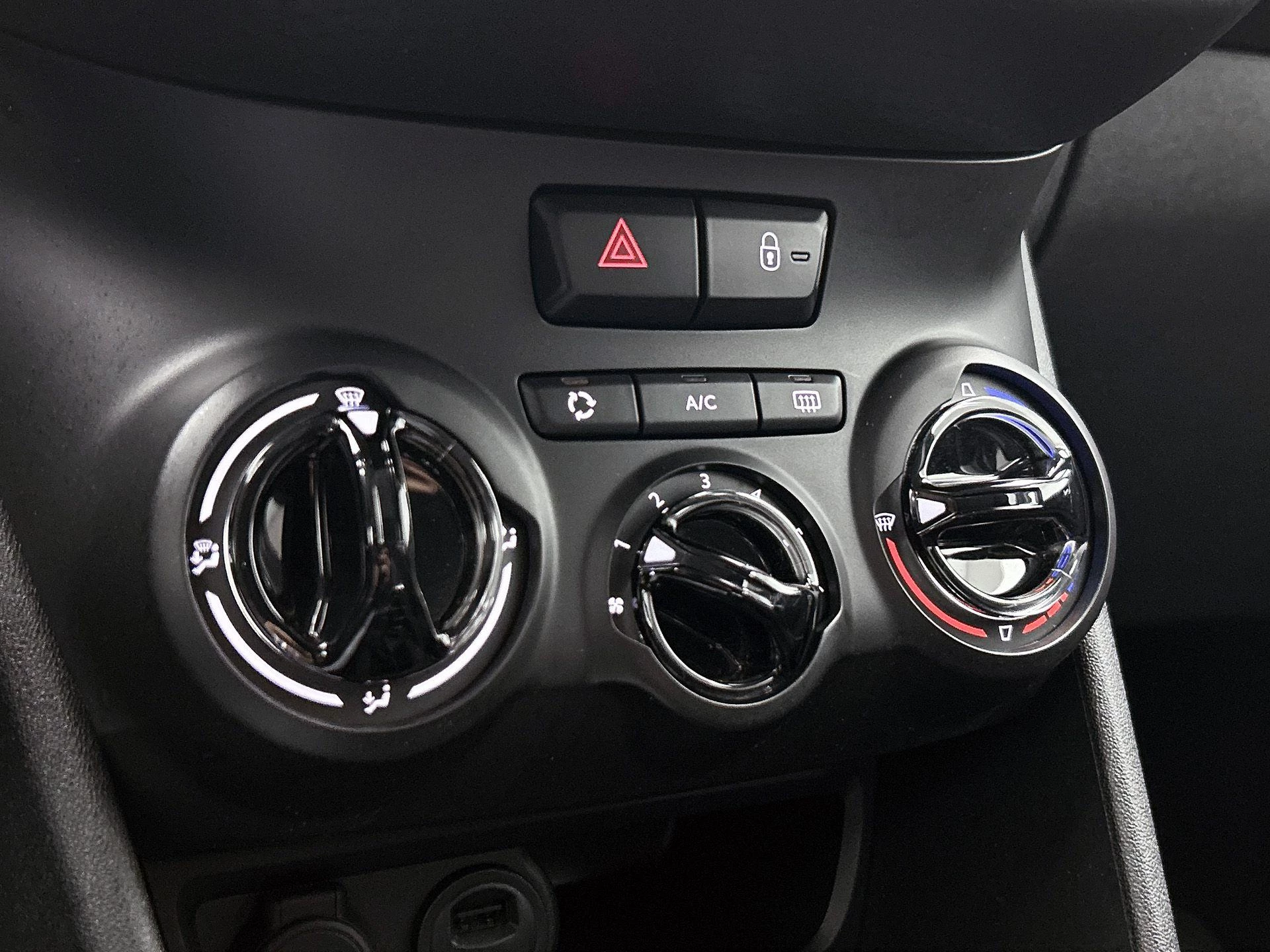 Peugeot-2008-image-23