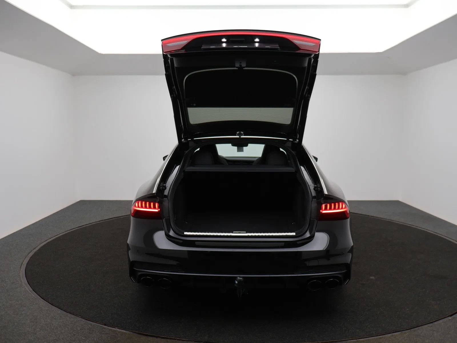 Audi-S7-image-19