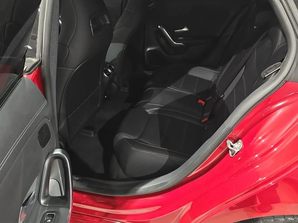 Mercedes-Benz-CLA 250 e-image-20