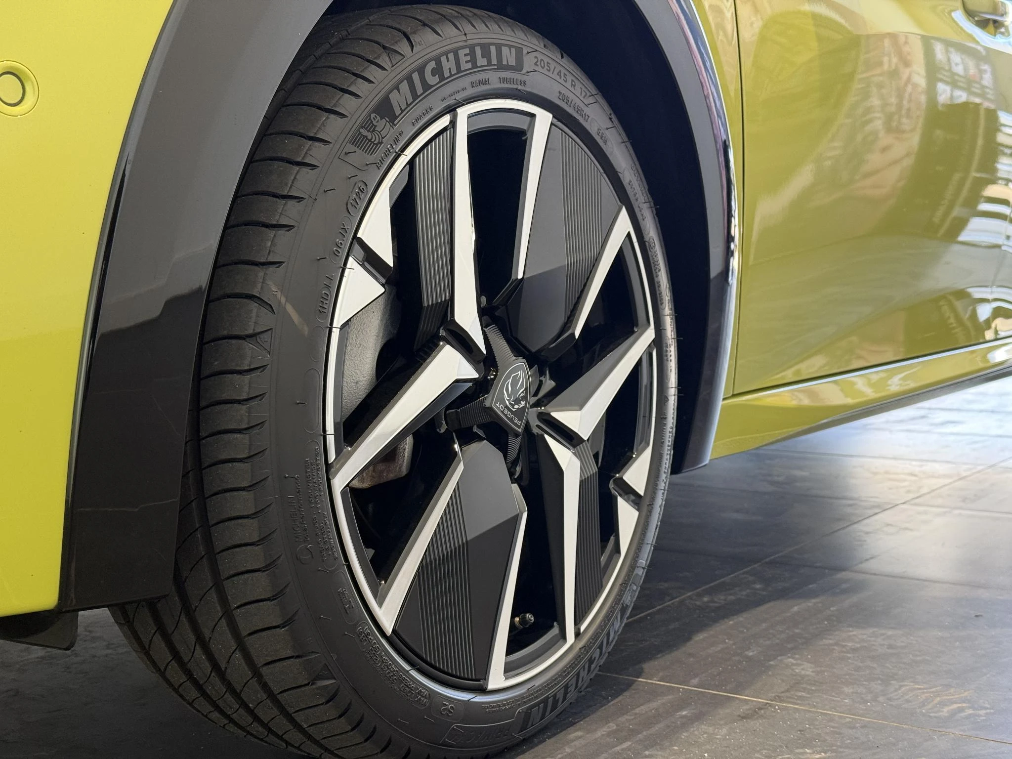 Peugeot-208-image-6