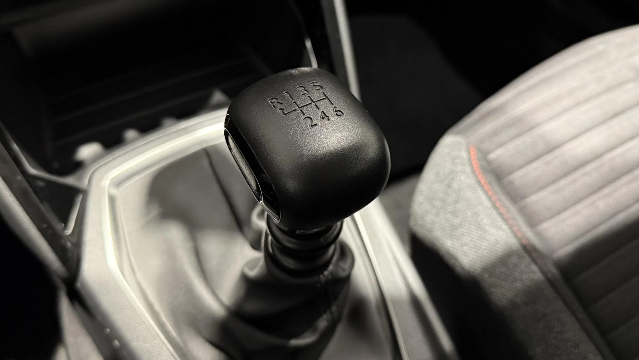Peugeot 2008 1.2 PureTech Active Pack