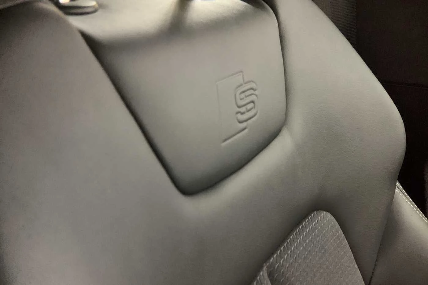 Audi-A6-image-19