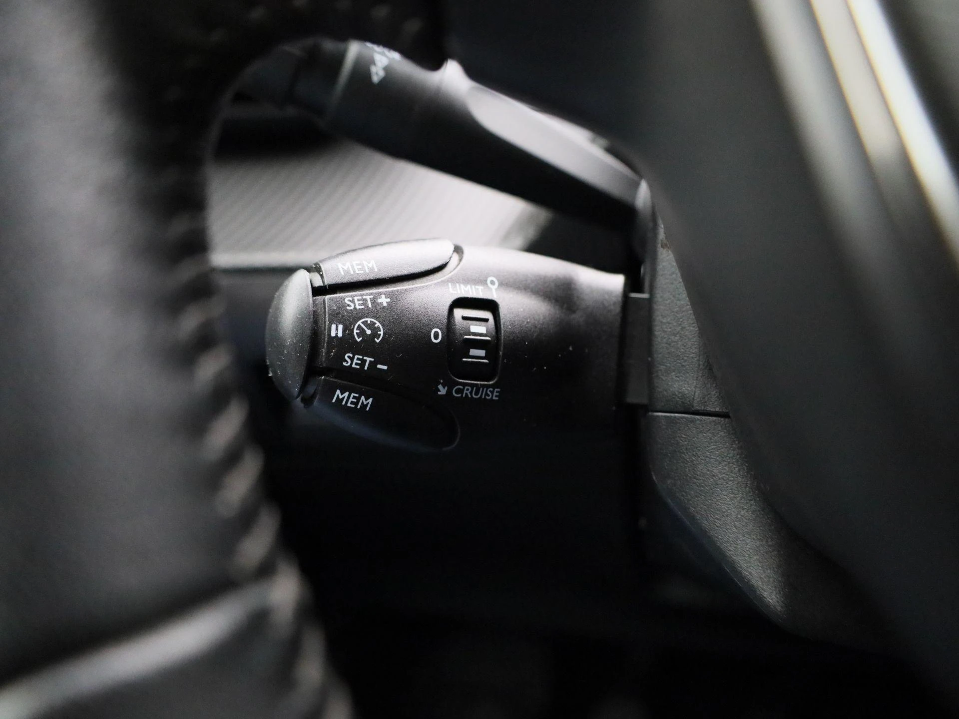 Peugeot-2008-image-20