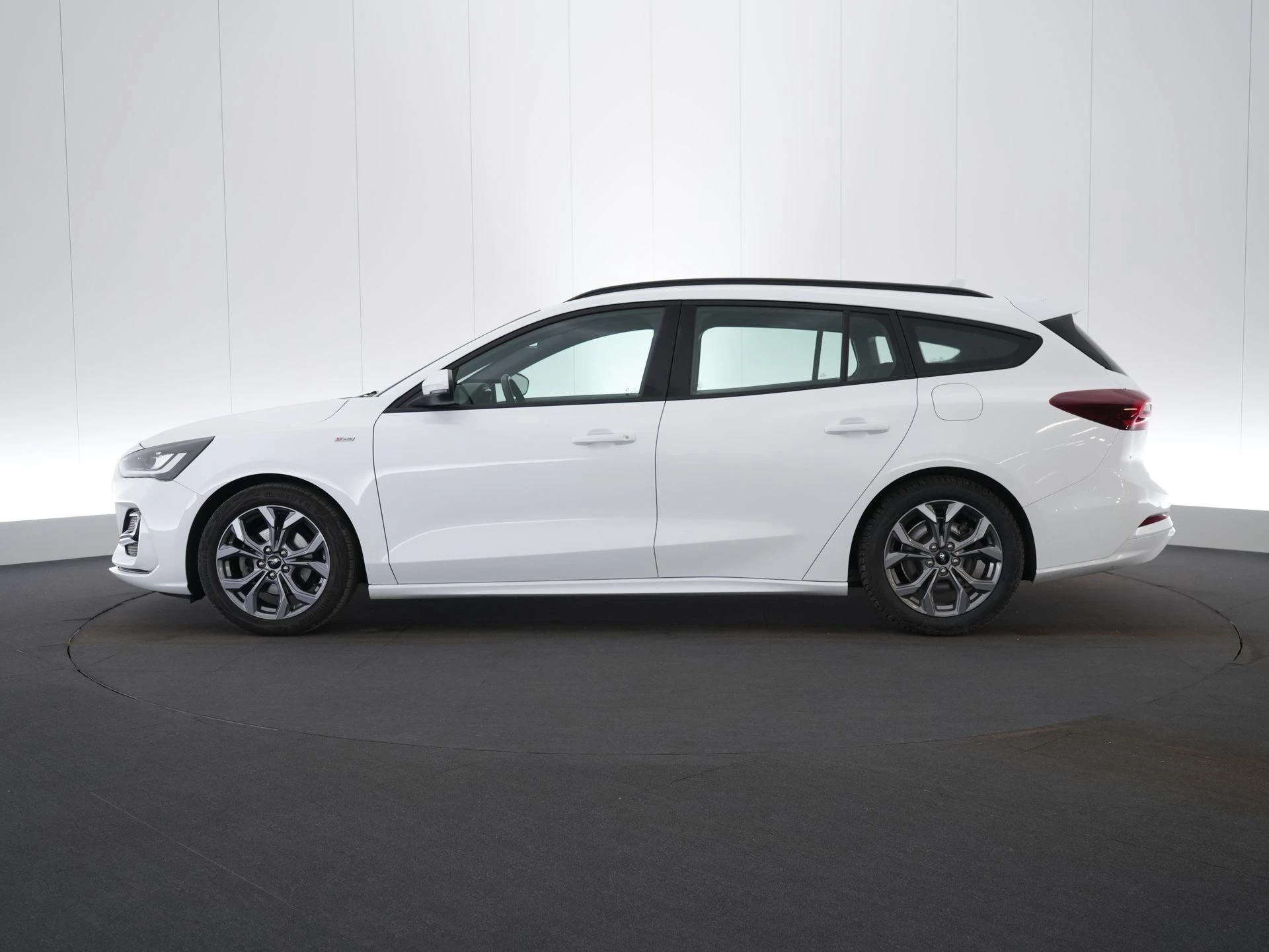 Ford Focus Clipper 1.0i EcoBoost MHEV 92kW ST-Line