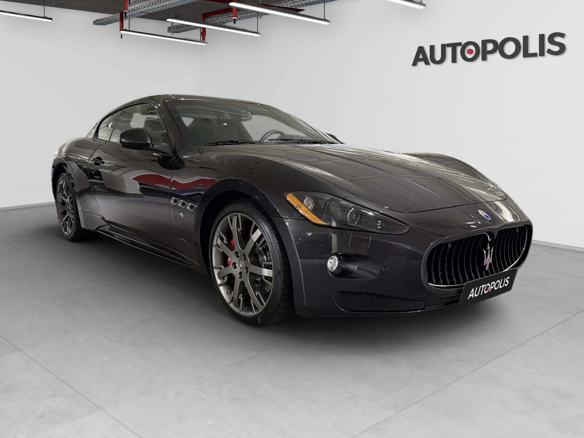 Maserati-GranTurismo-image-18