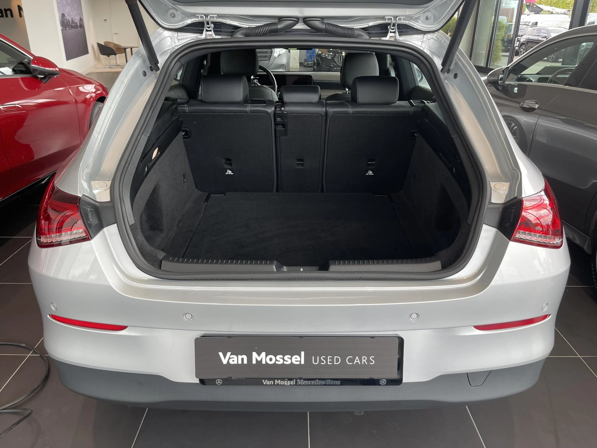 Mercedes-Benz CLA 180 d Shooting Brake Business Line + TREKHAAK +