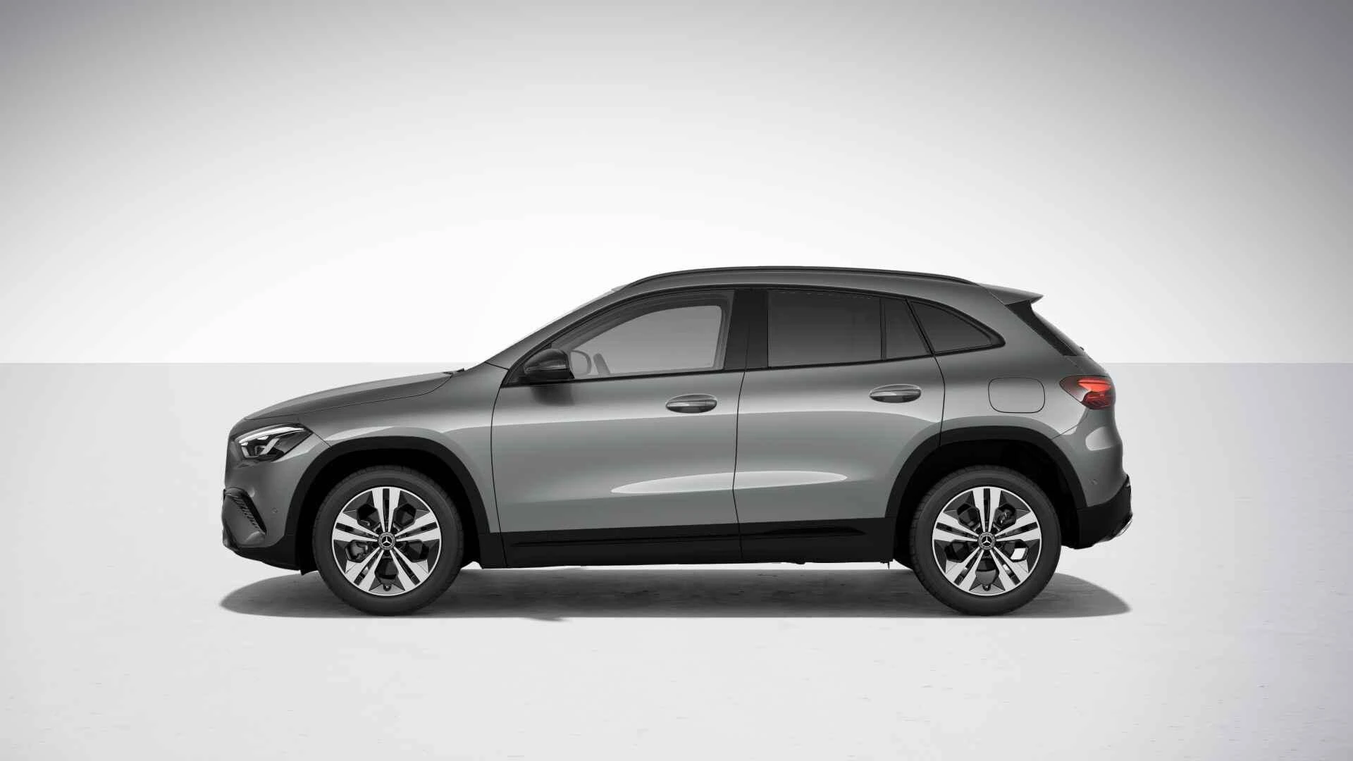 Mercedes-Benz-GLA-image-6