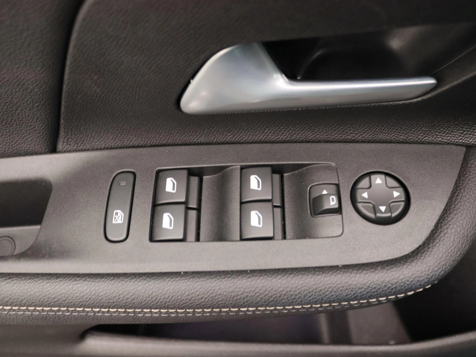 Opel-Mokka-image-19