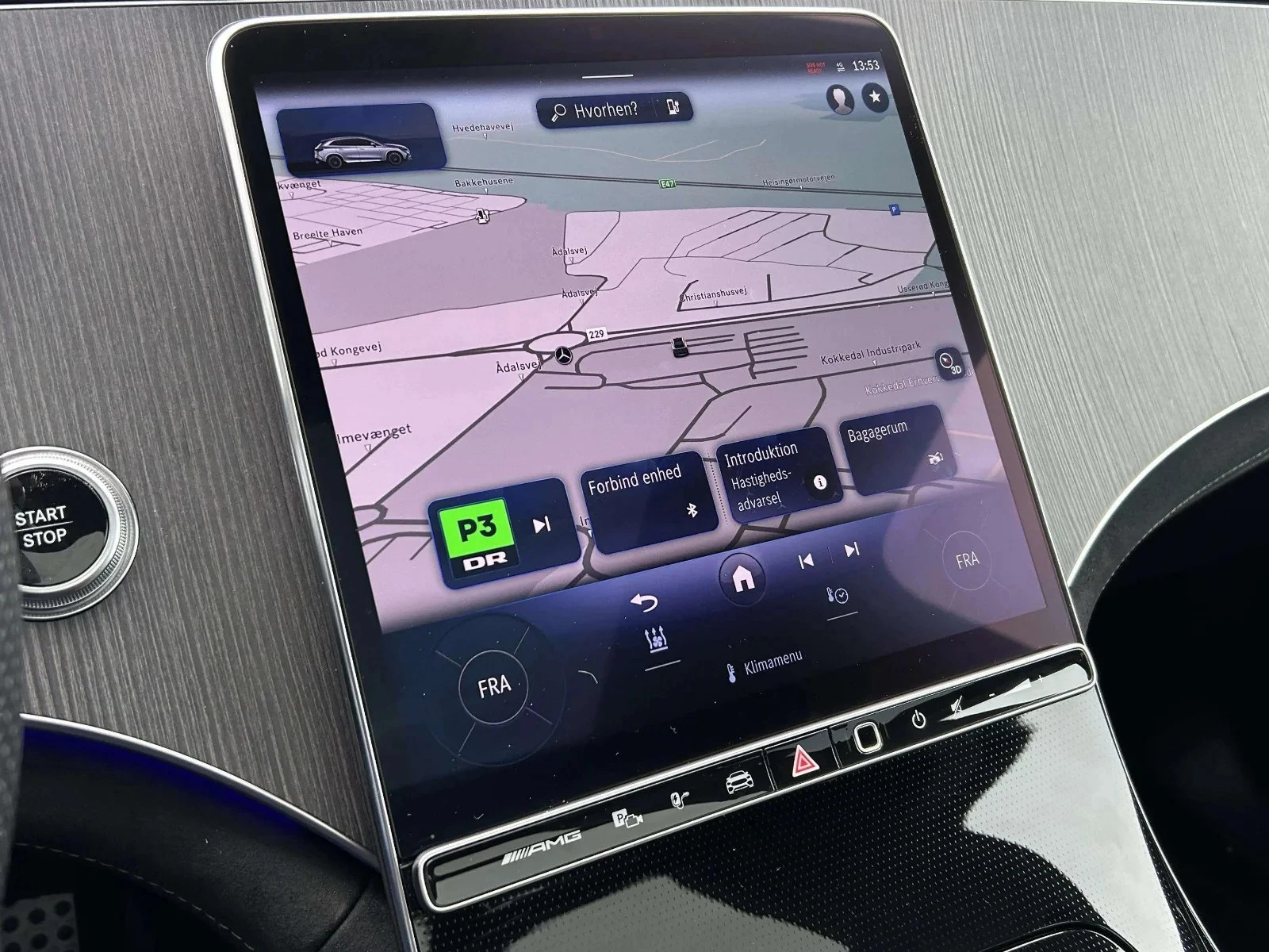 Mercedes-Benz-EQE-image-13