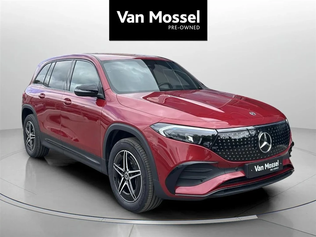 Mercedes-Benz-EQB-image-2