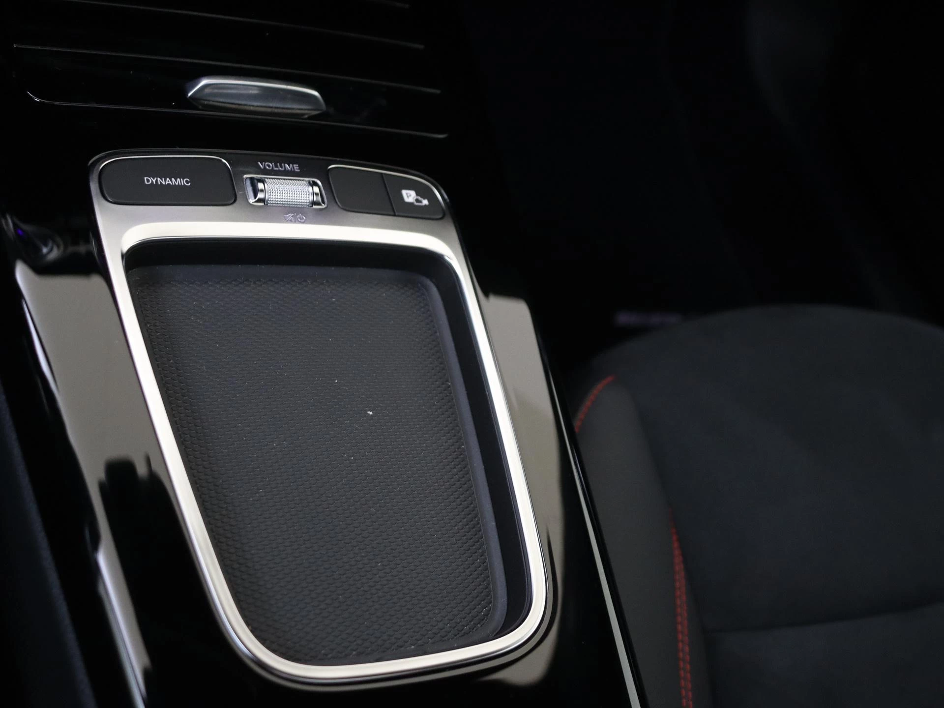 Mercedes-Benz-A-Klasse-image-23