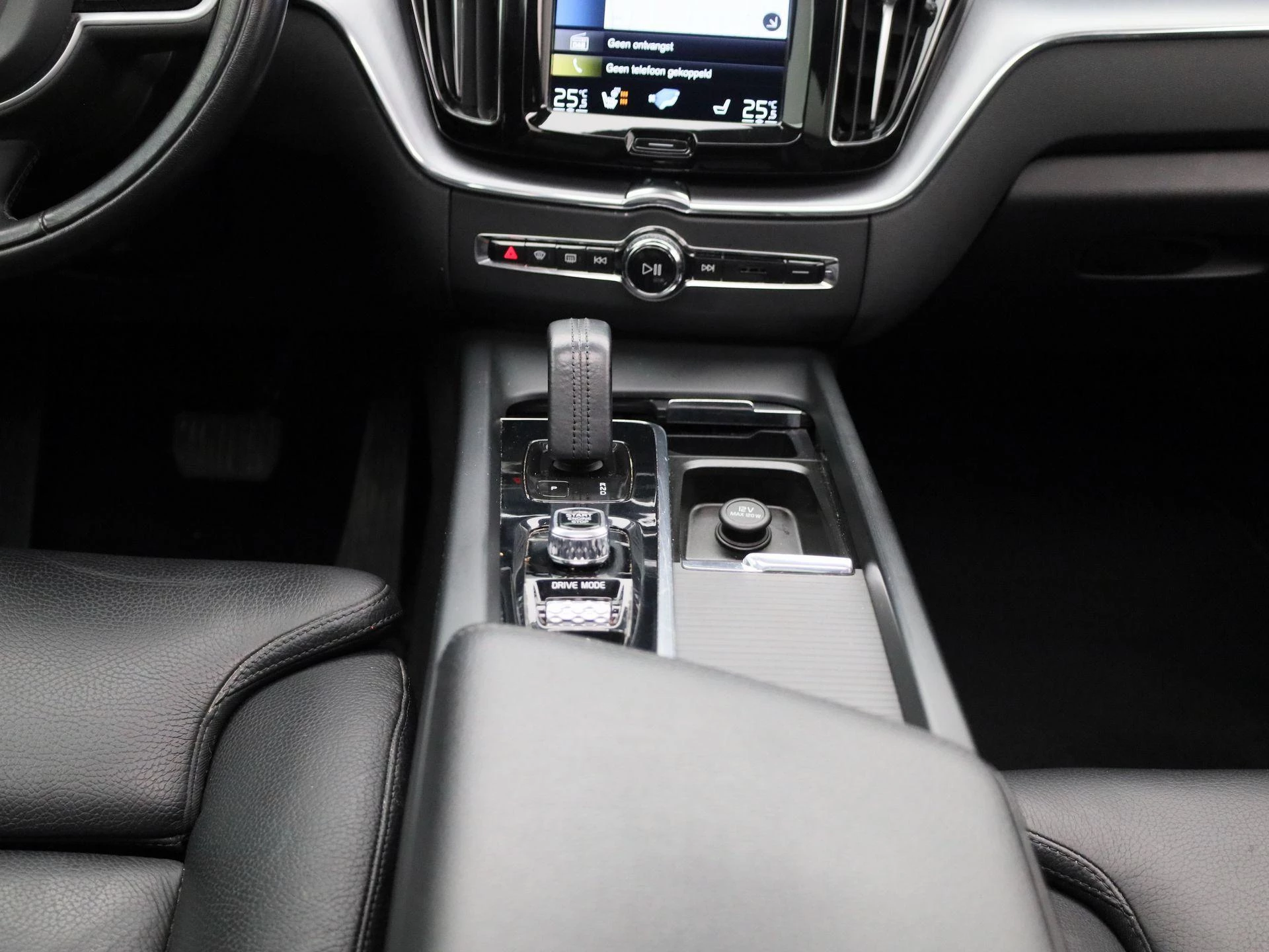 Volvo-XC60-image-8