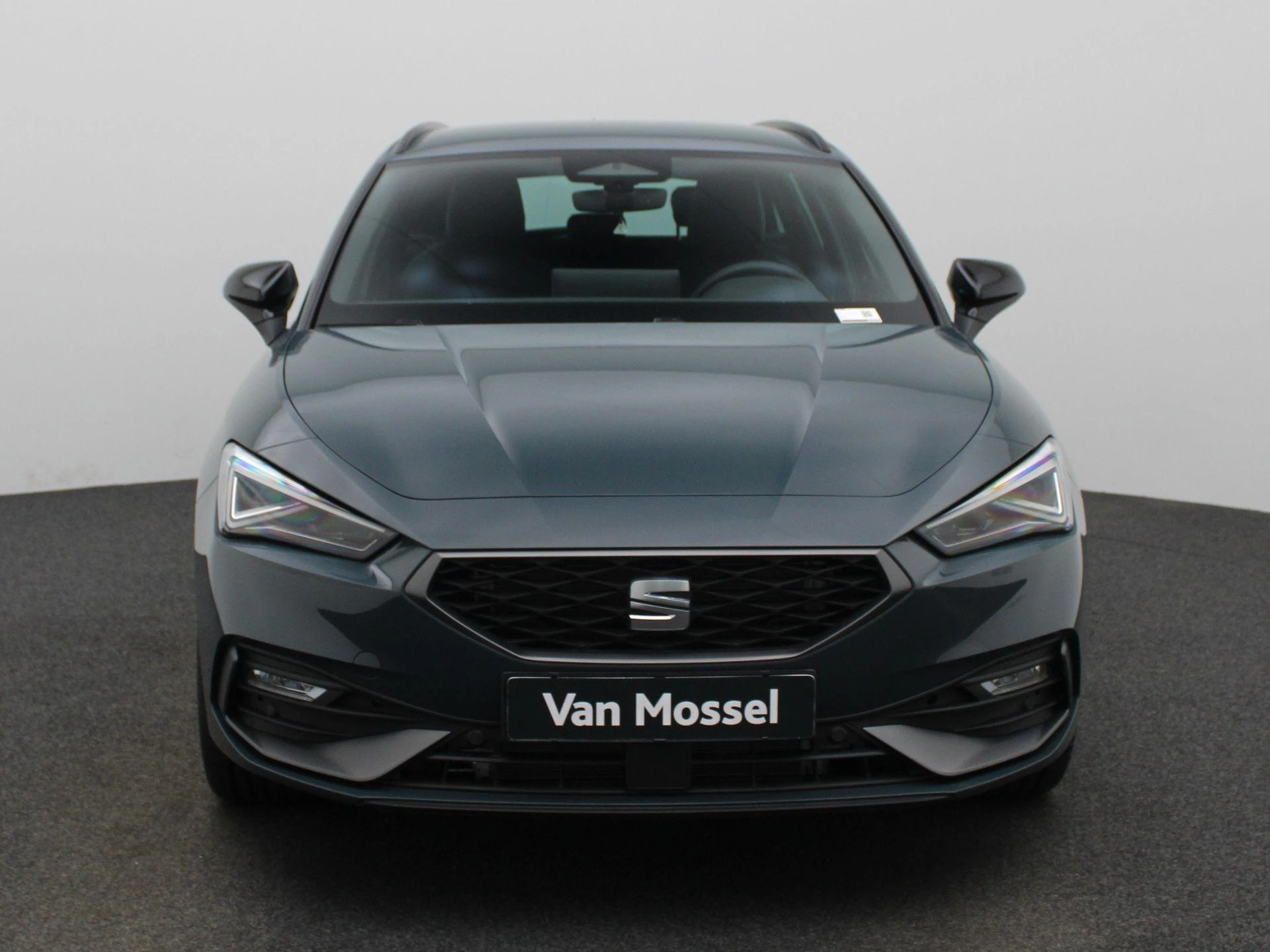SEAT-Leon-image-2