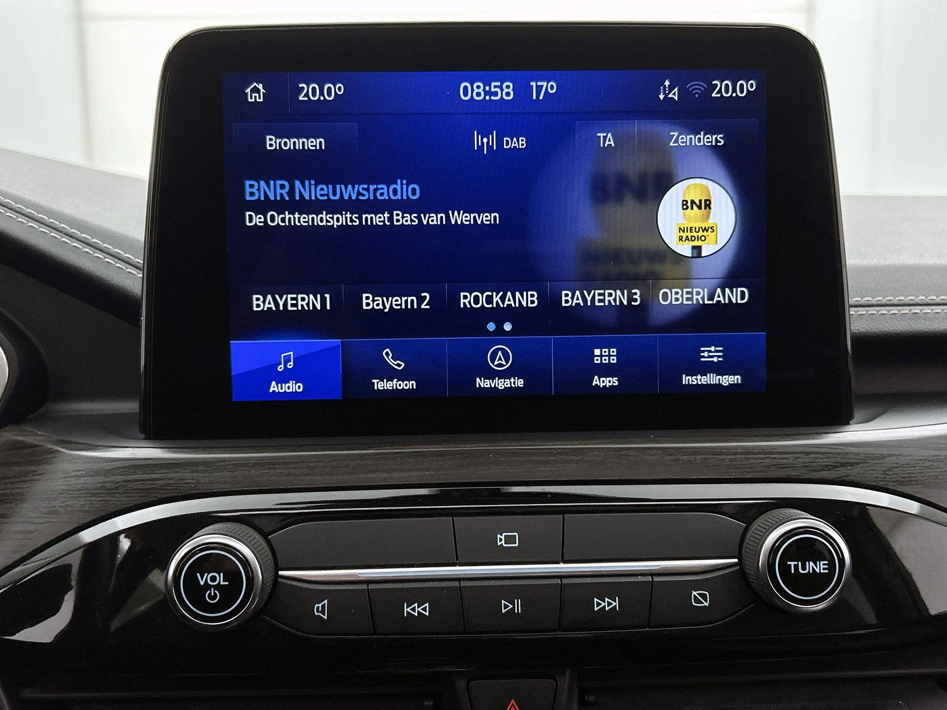 Ford-Kuga-image-16