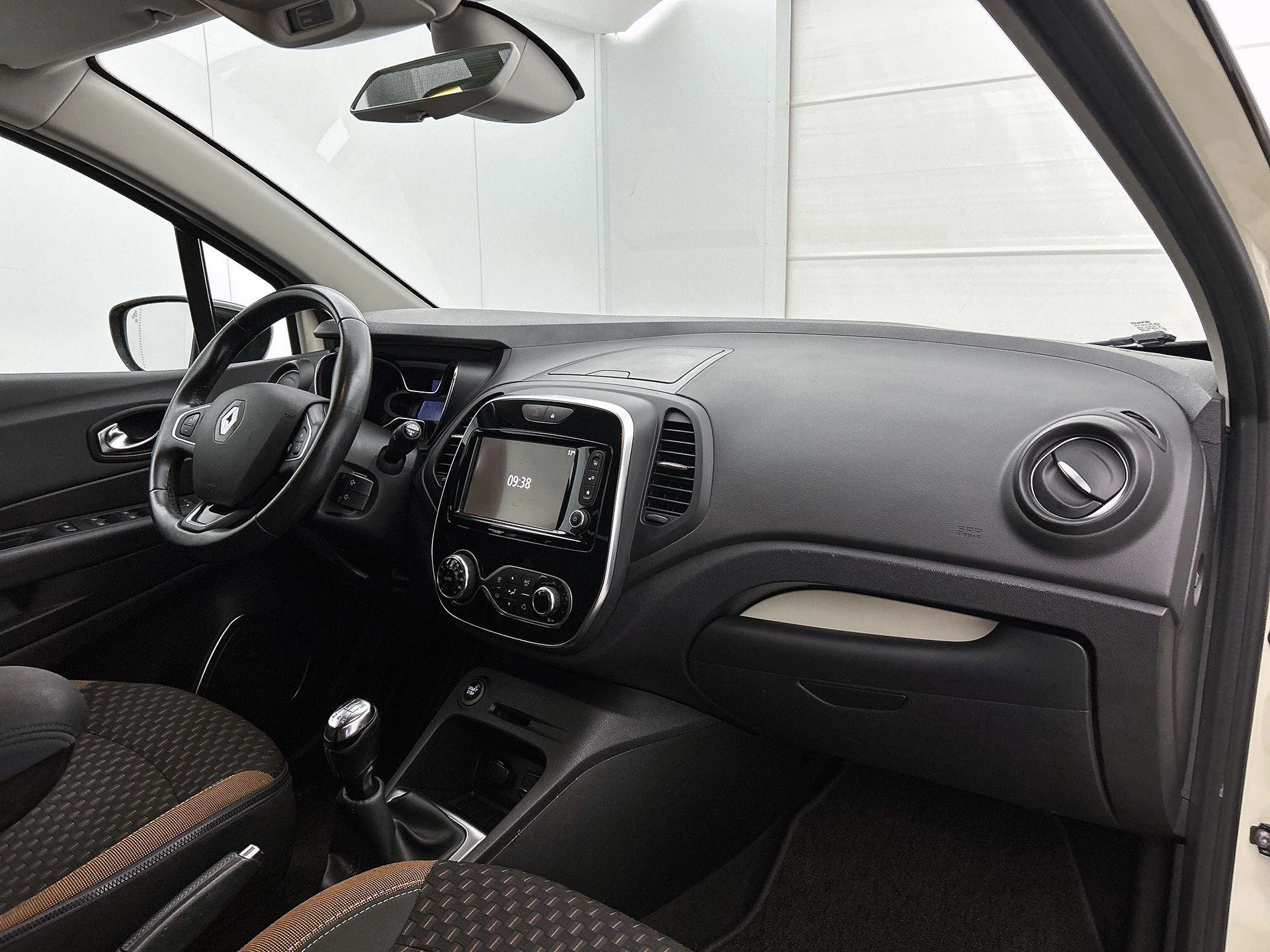 Renault-Captur-image-18