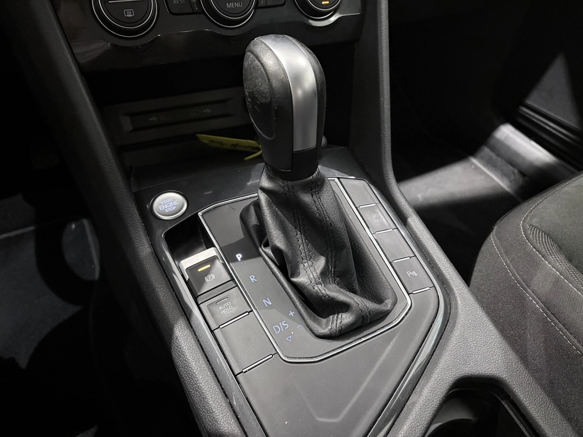 Volkswagen-Tiguan Allspace-image-26
