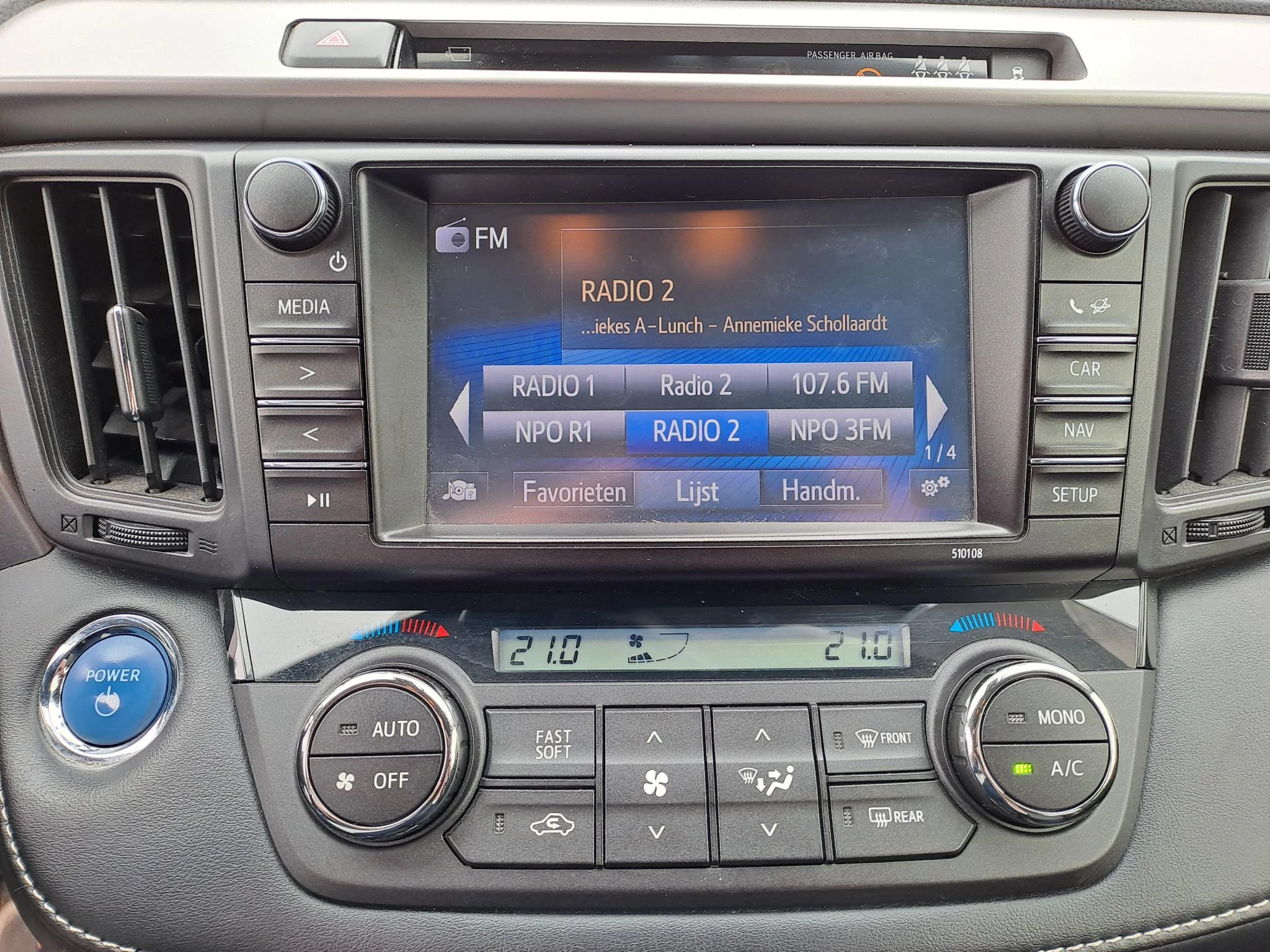 Toyota RAV4 2.5 Hybrid AWD Team D