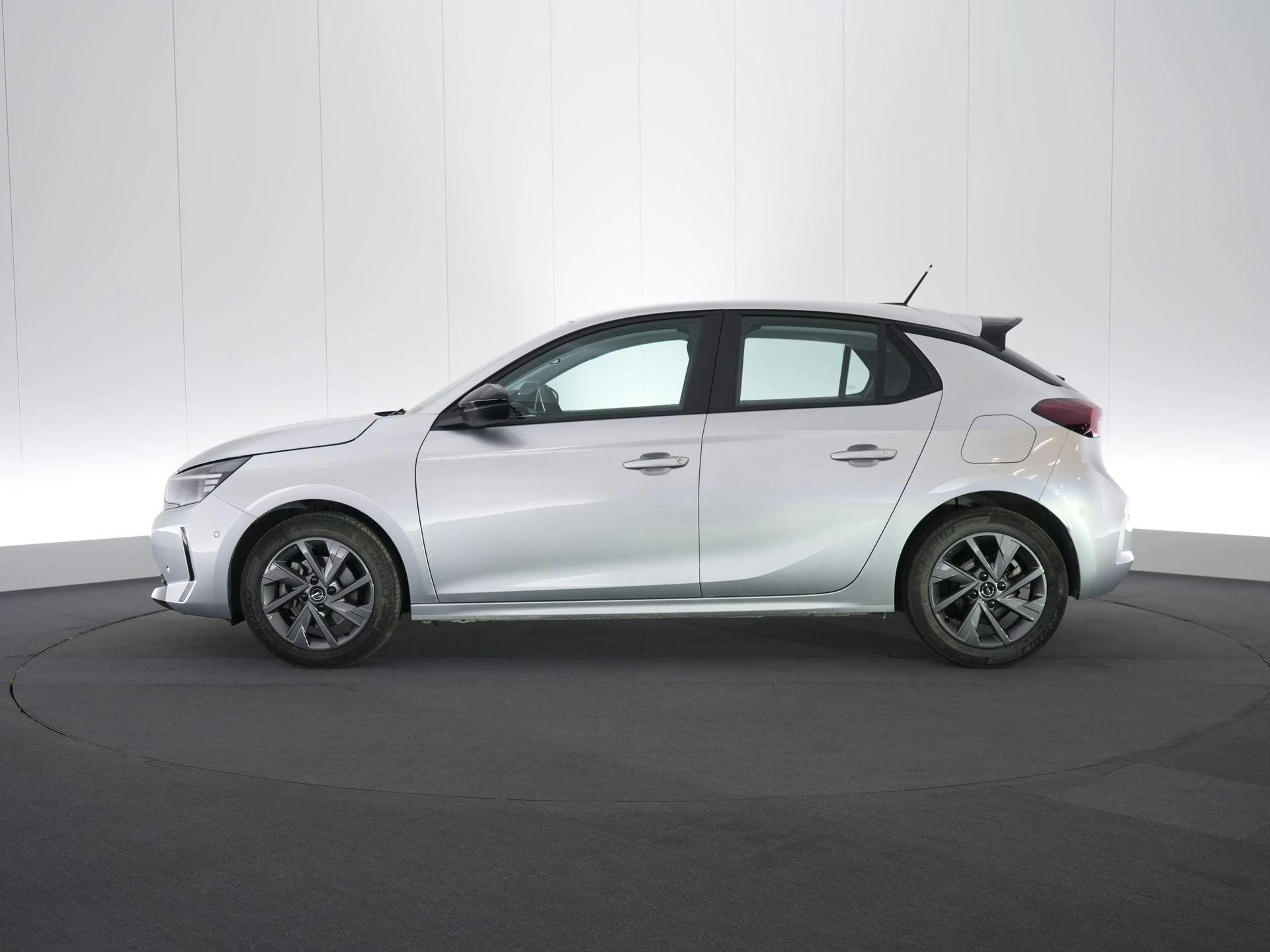 Opel-Corsa-image-3